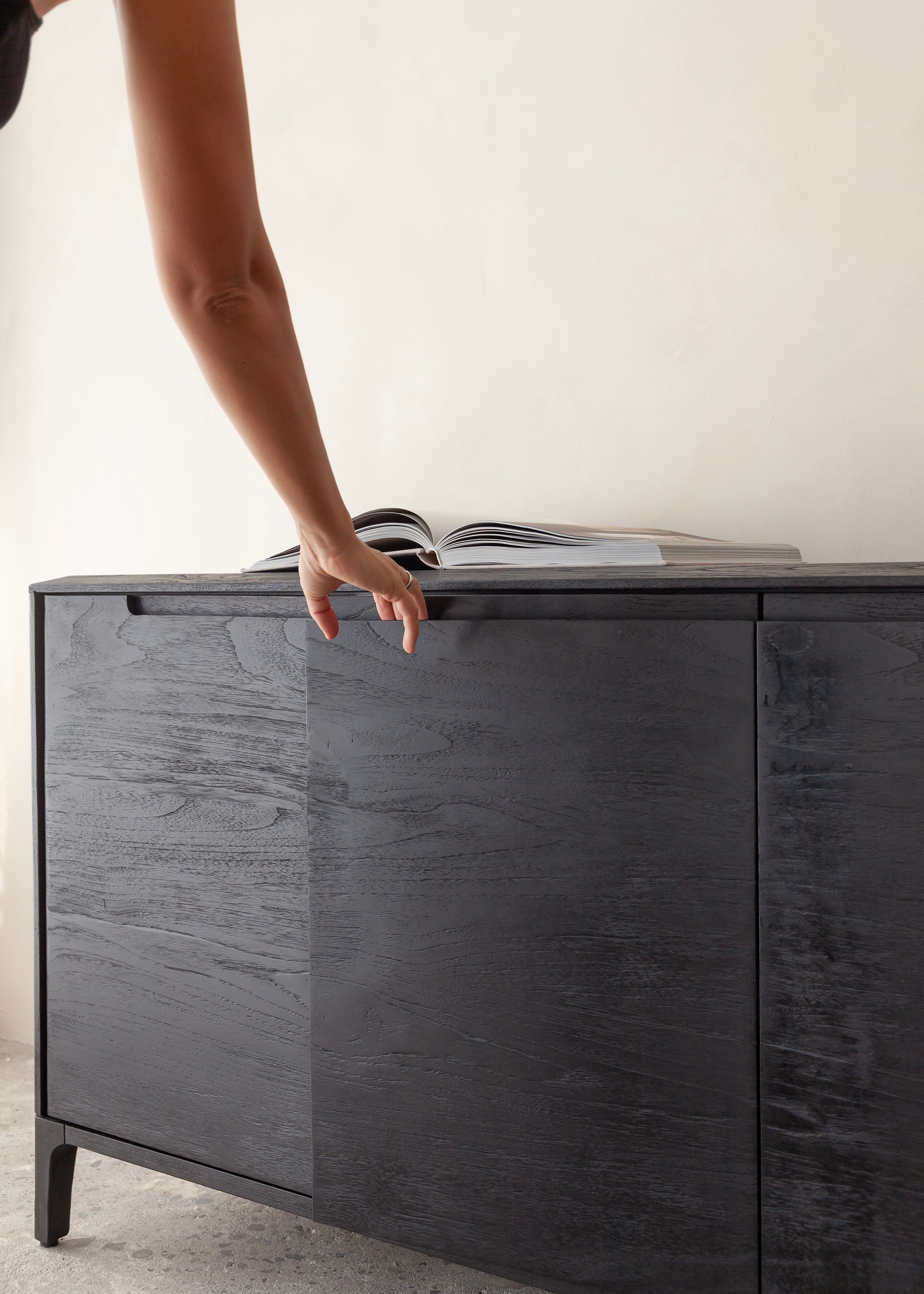 Vision Sideboard / Black