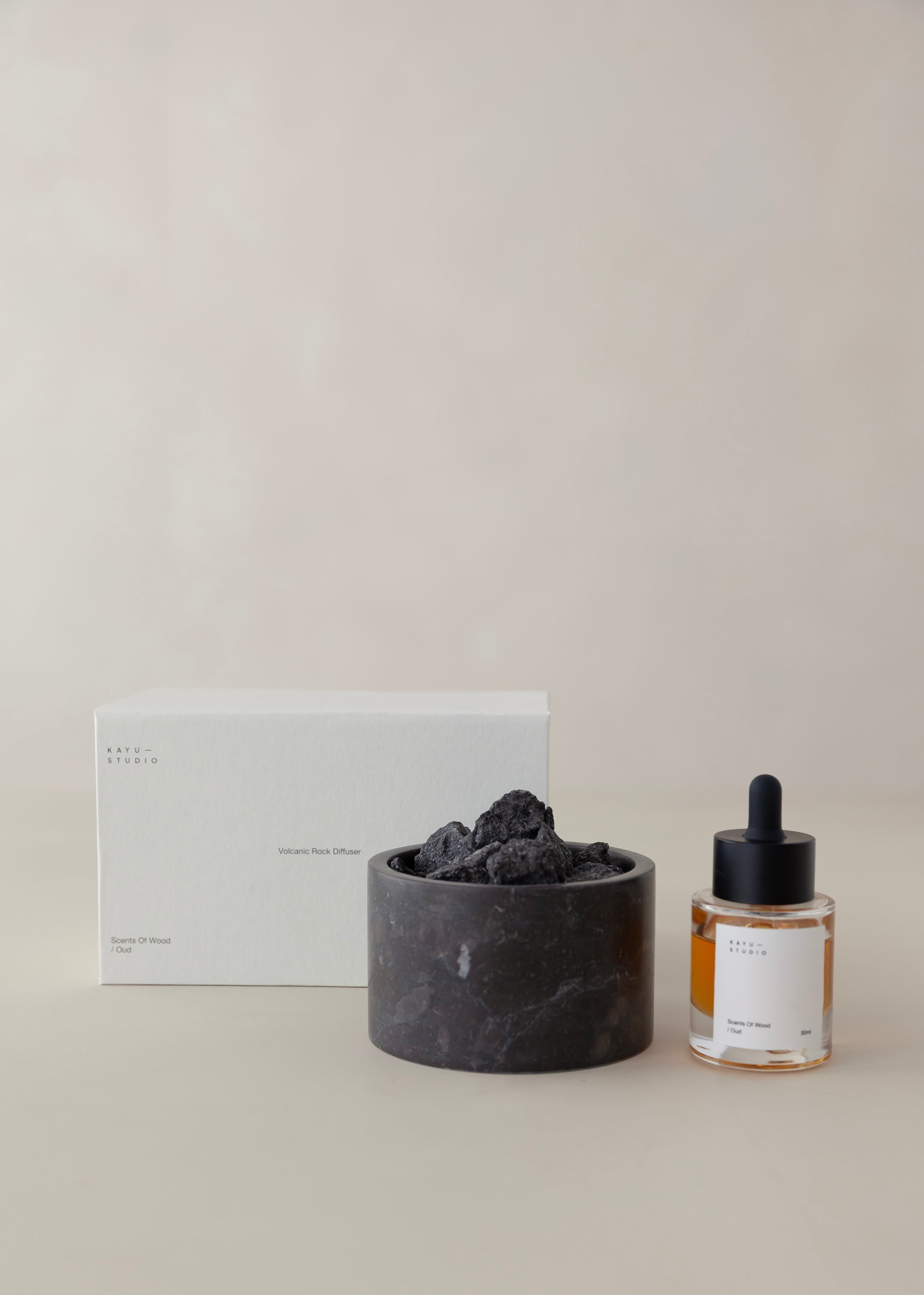Kayu Signature Volcanic Rock Diffuser / Oud