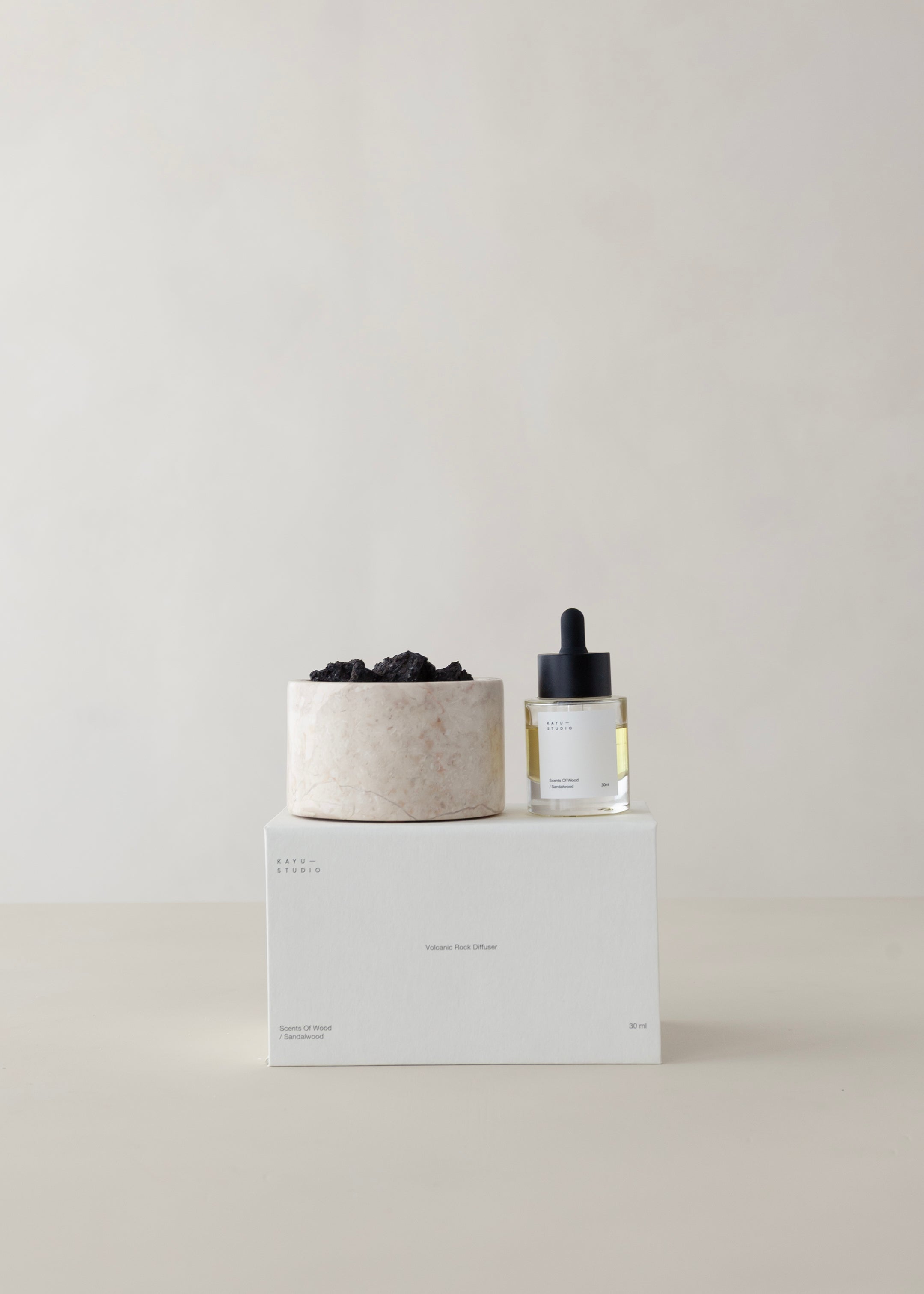 Kayu Signature Volcanic Rock Diffuser / Sandalwood