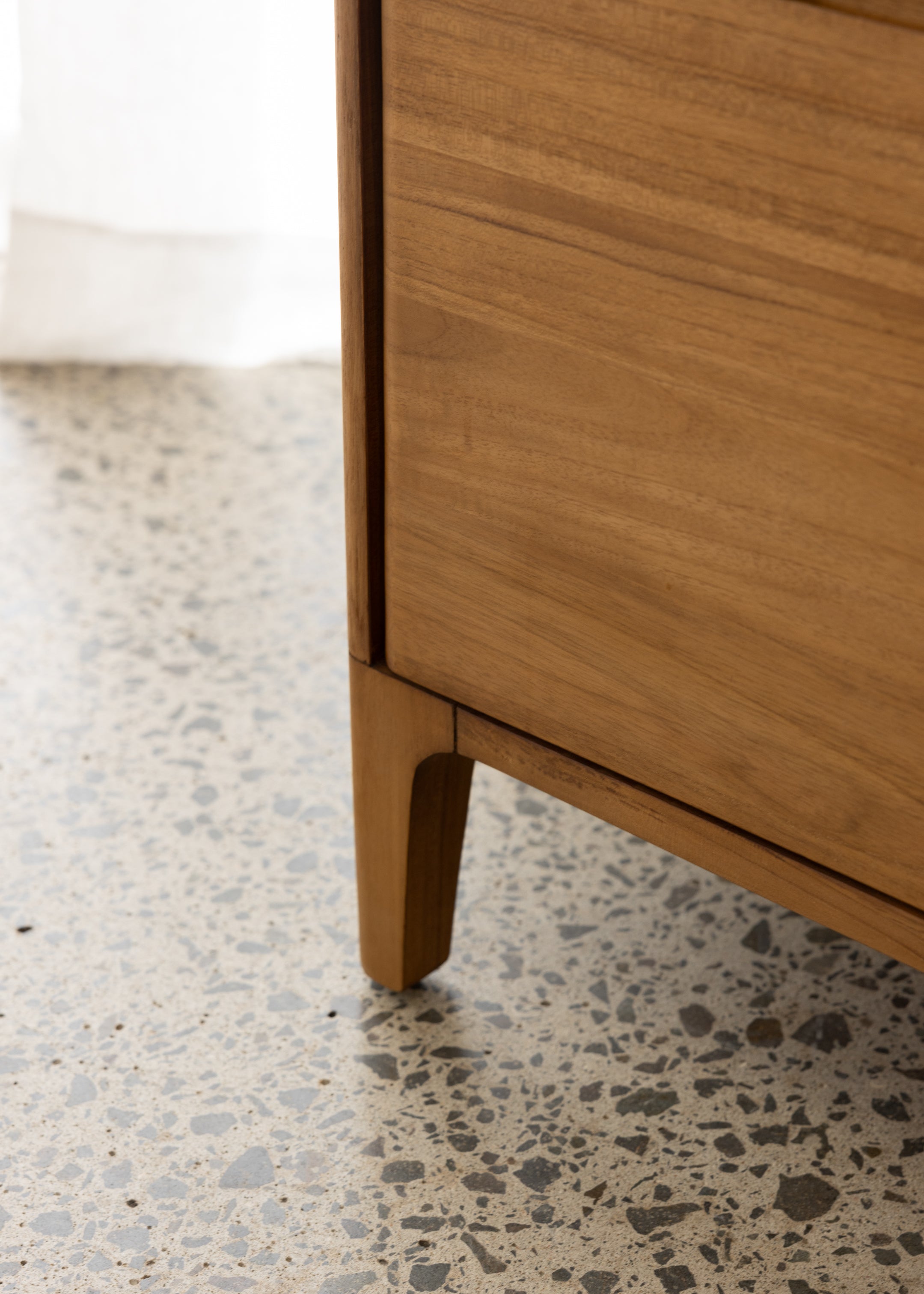 Vision TV Unit / Natural