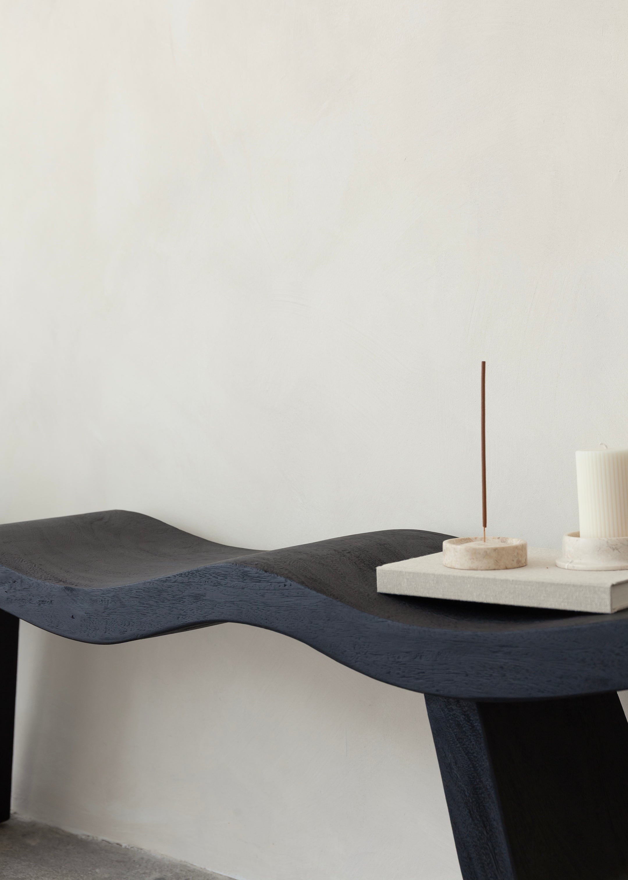 Wave Bench / Black
