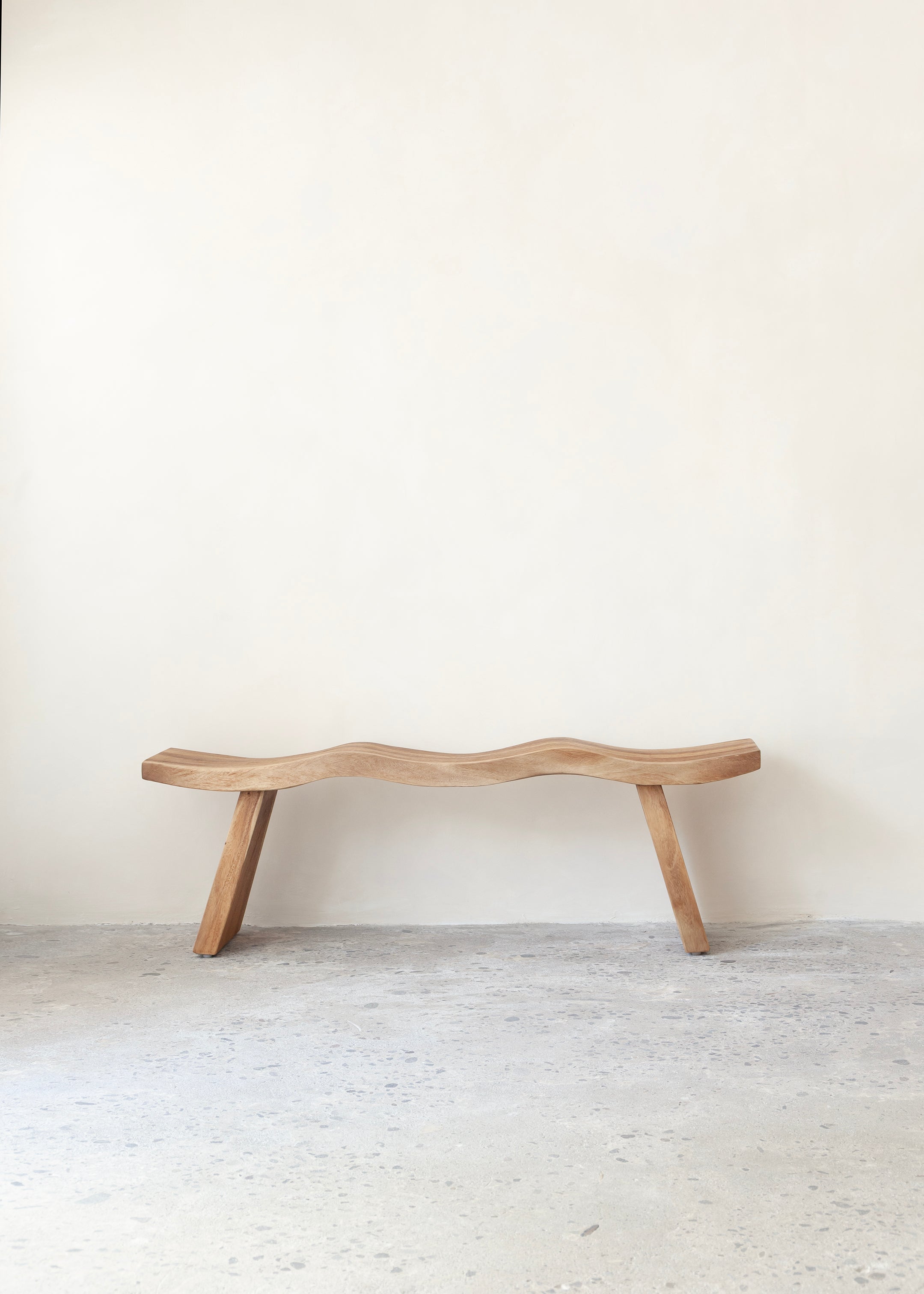 Wave Bench / Natural