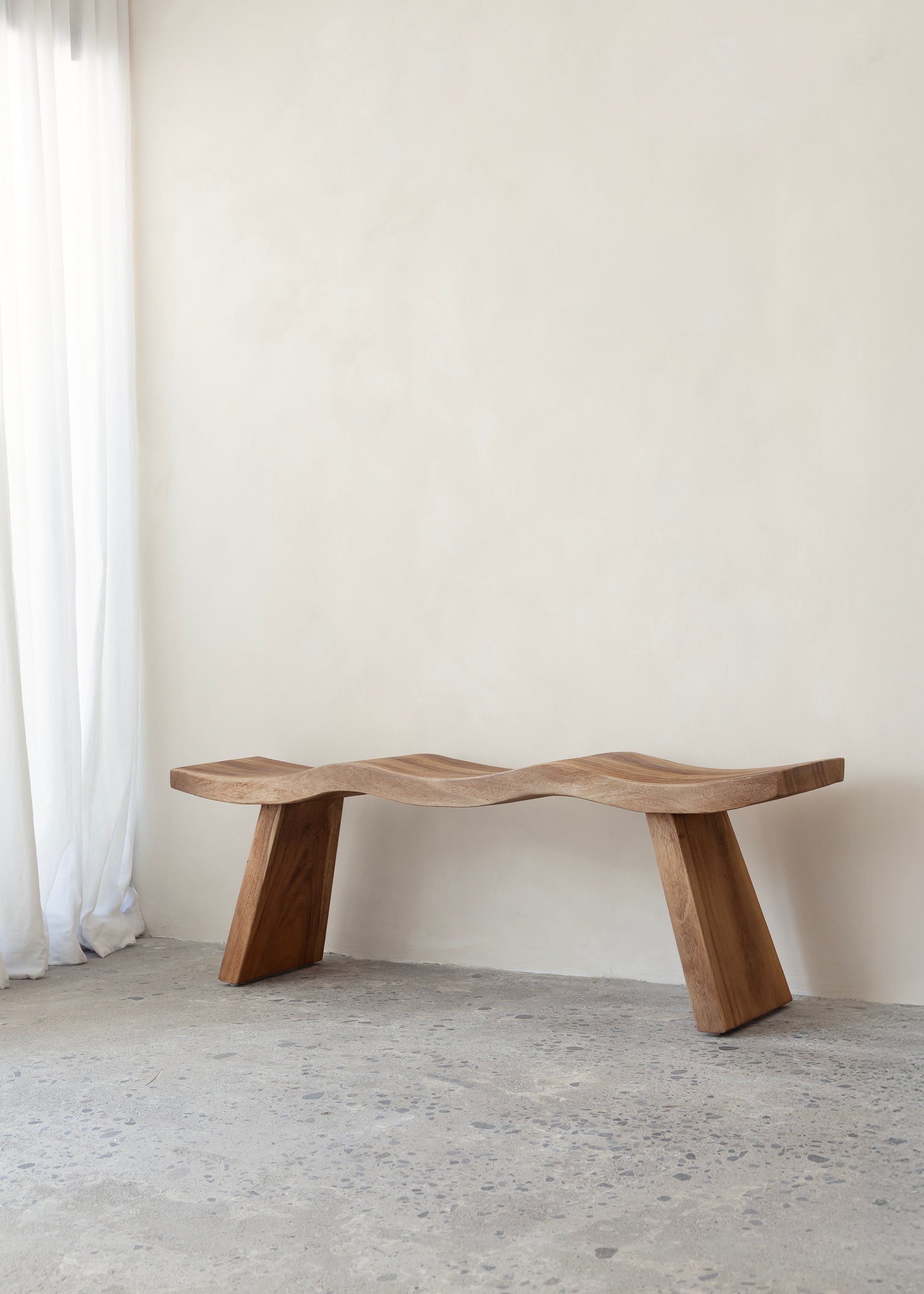 Wave Bench / Natural