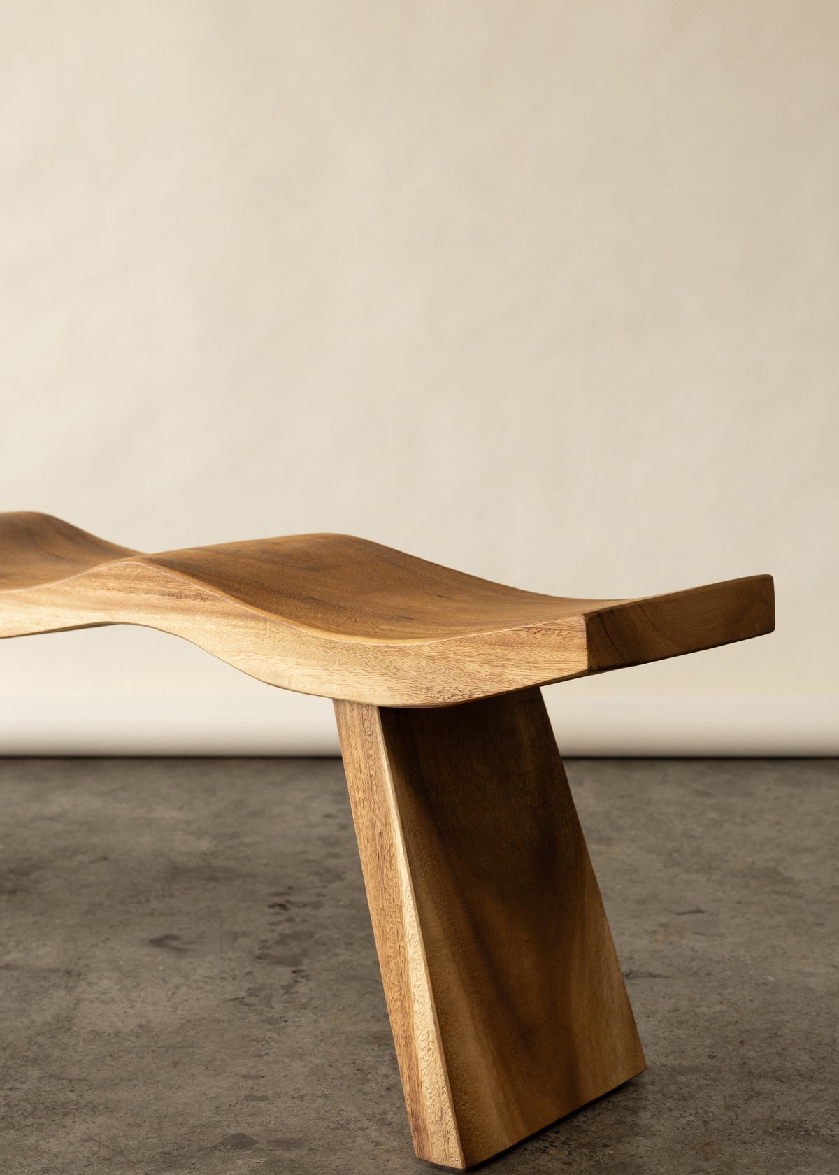 Wave Bench / Natural