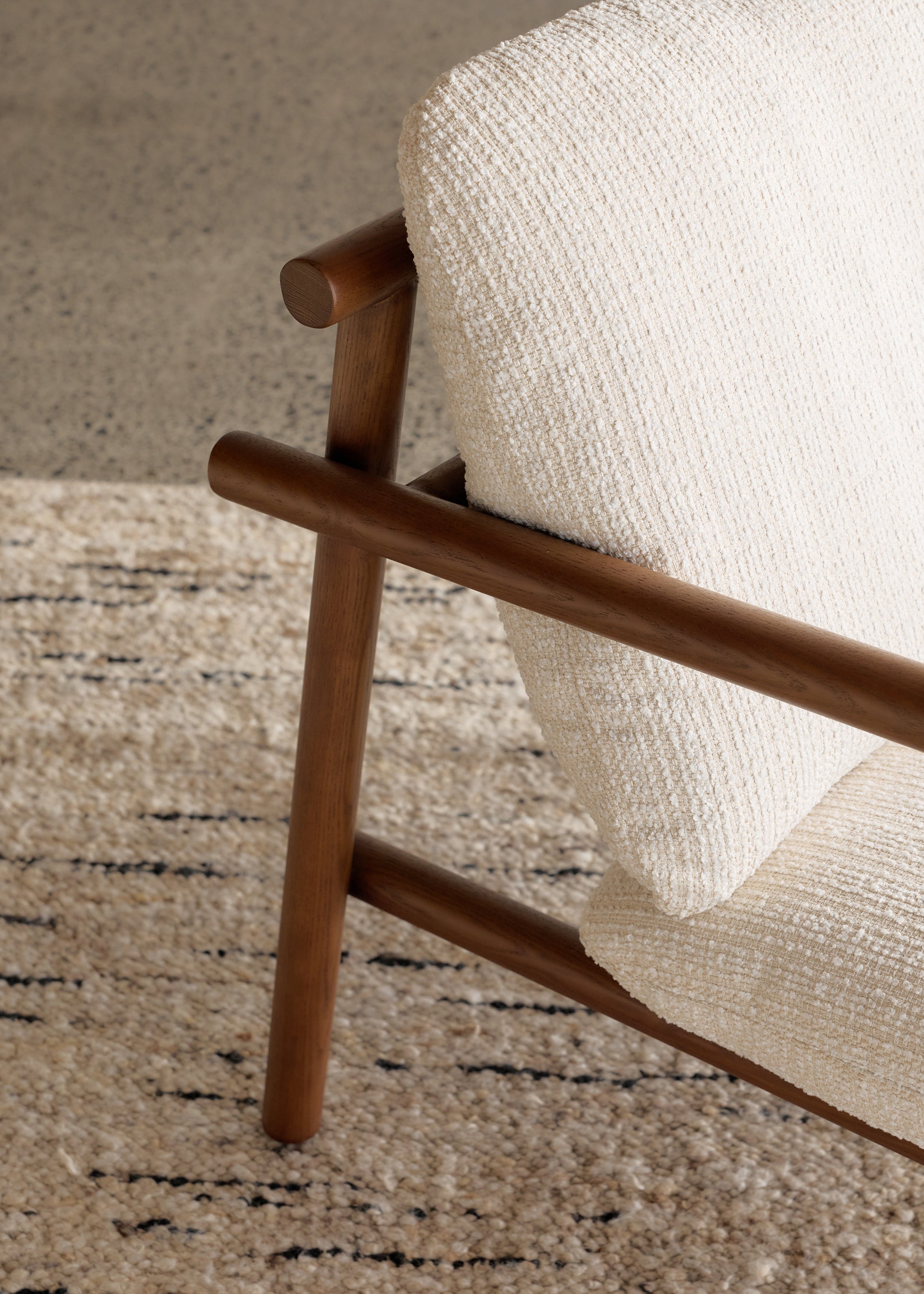Winnie Armchair / Alabaster