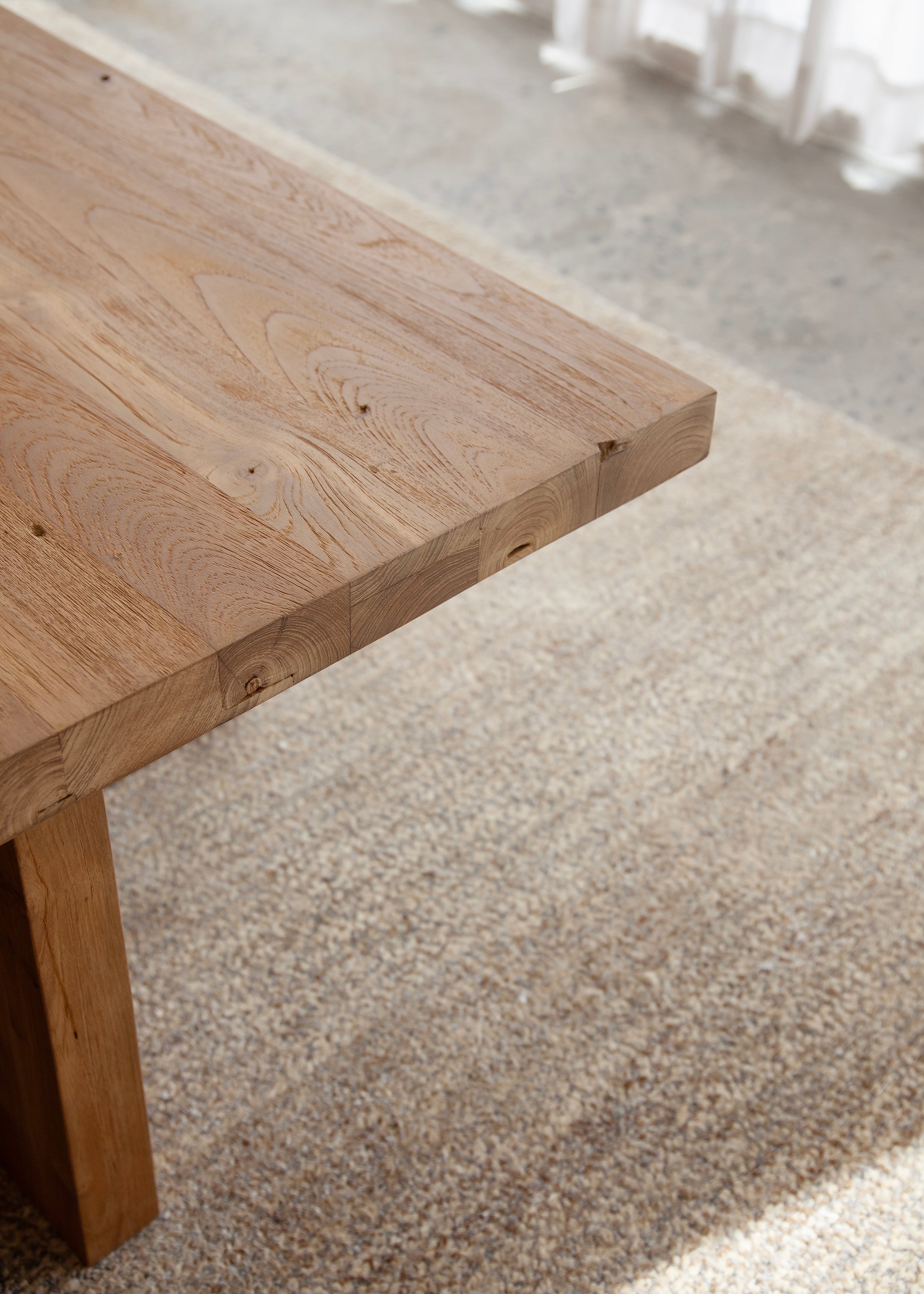 Fairbanks Floor Rug / Limestone