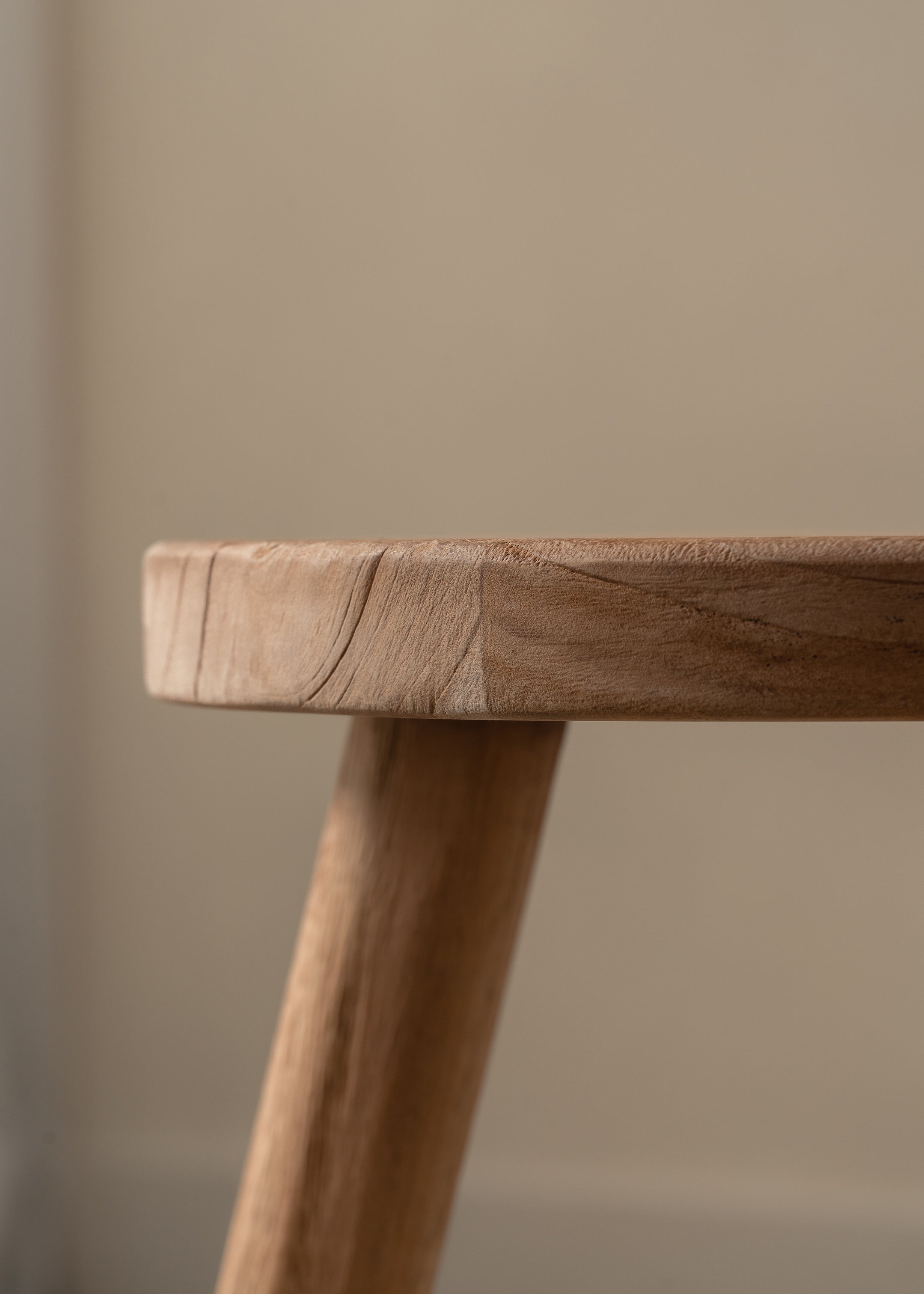 Bodhi Stool / Dark Teak