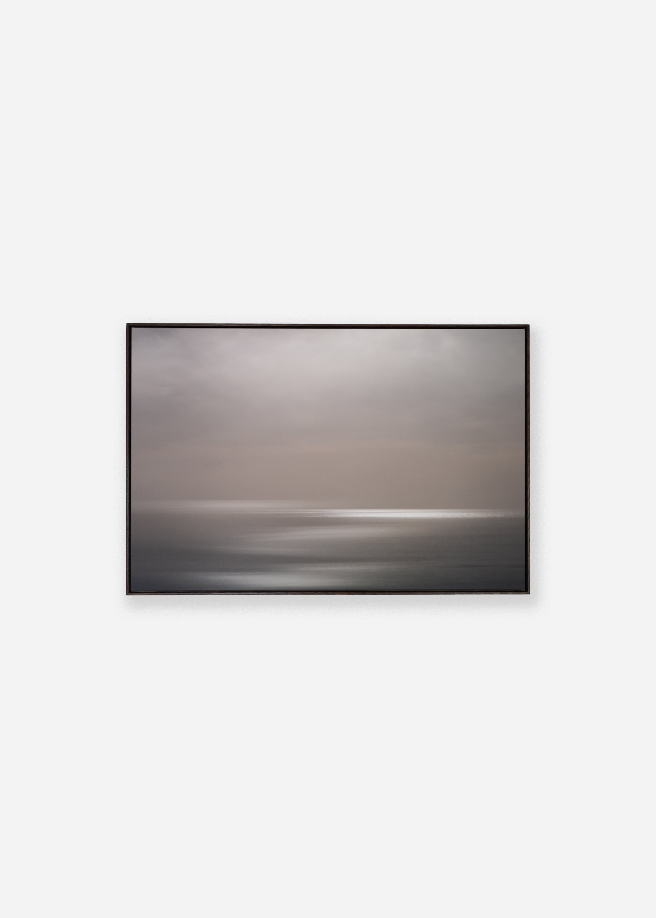 The Light Finds You / Julia Lochhead