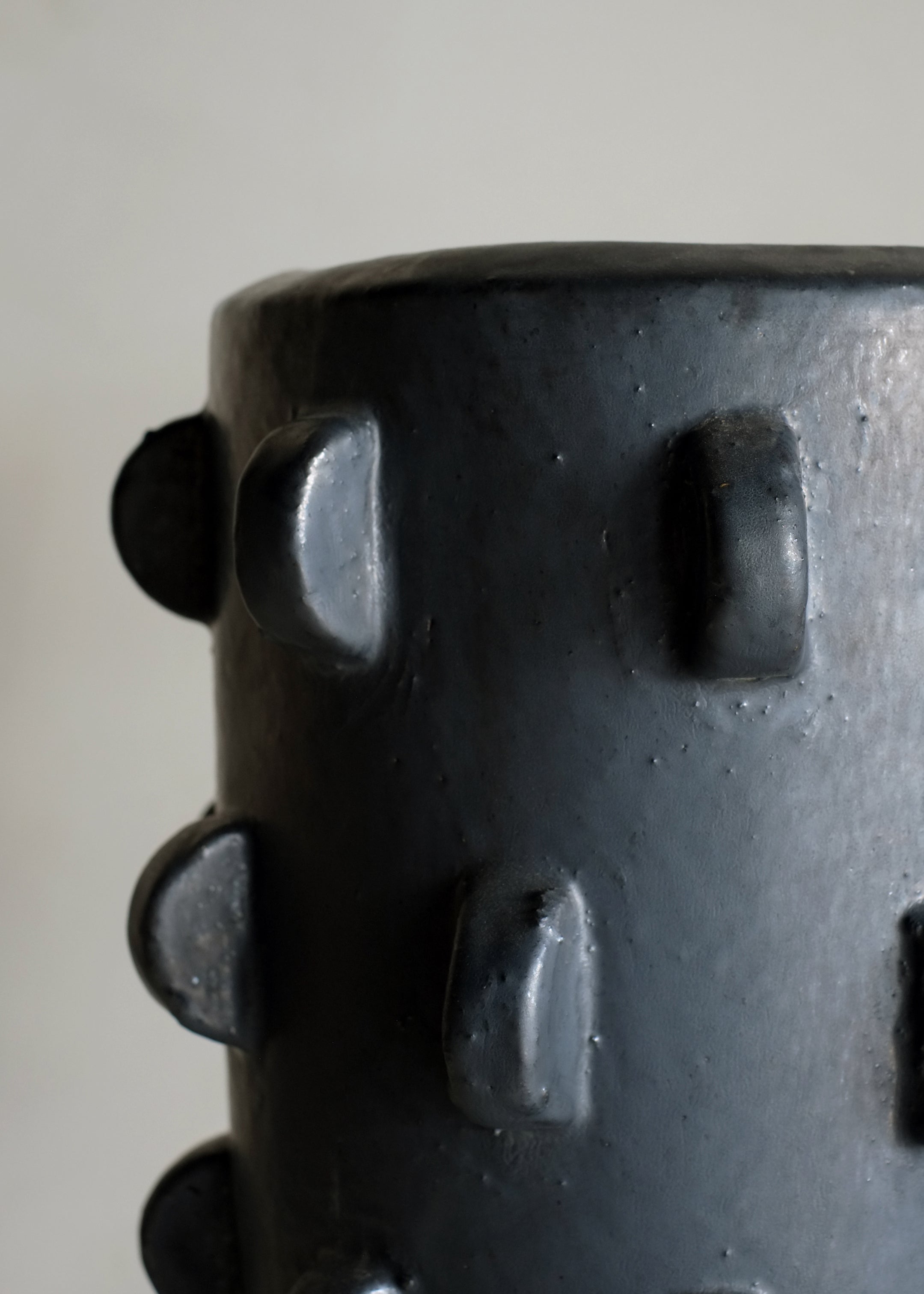 Kars Glazed Pot / Black