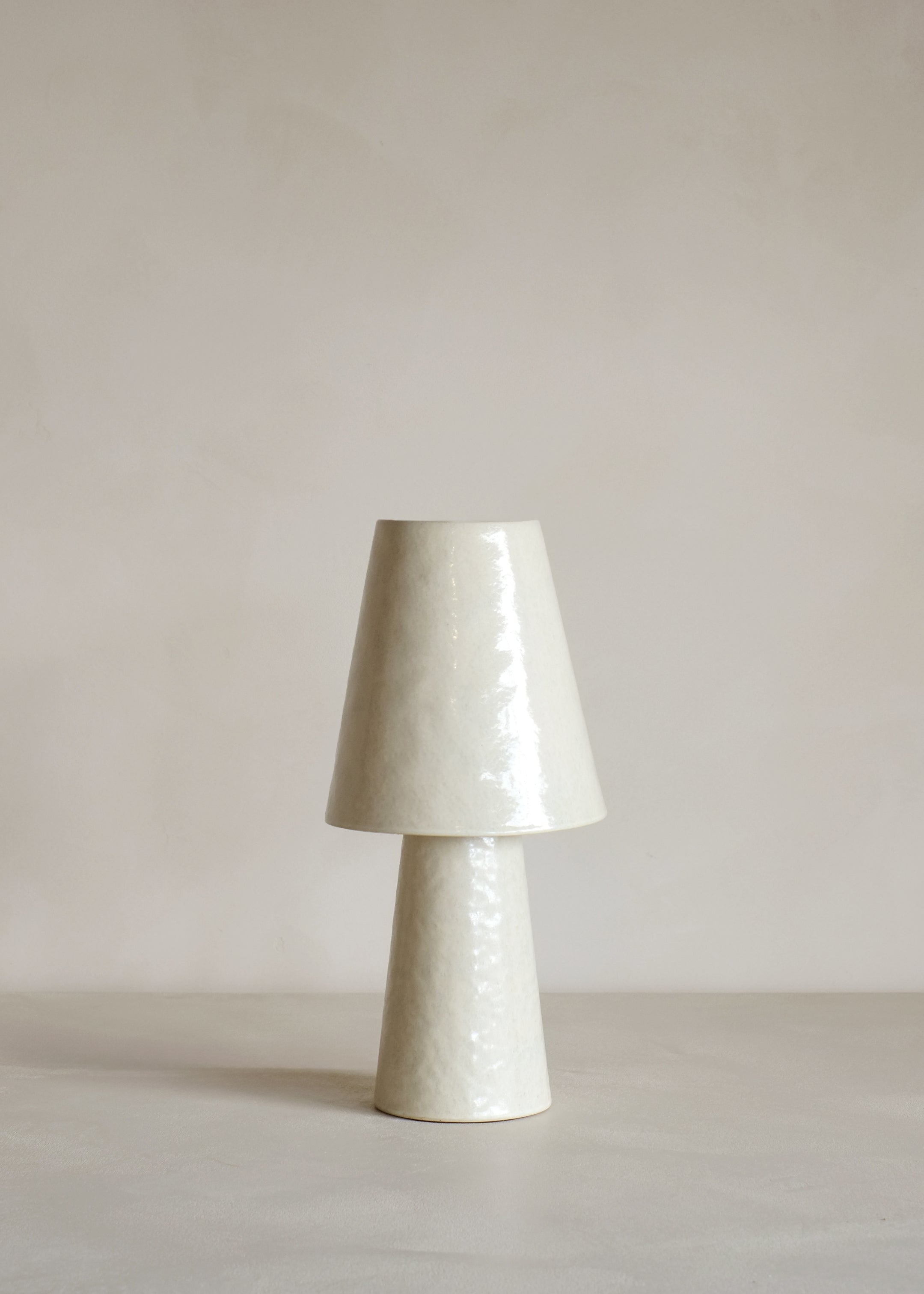 Nelli Table Lamp / Ivory