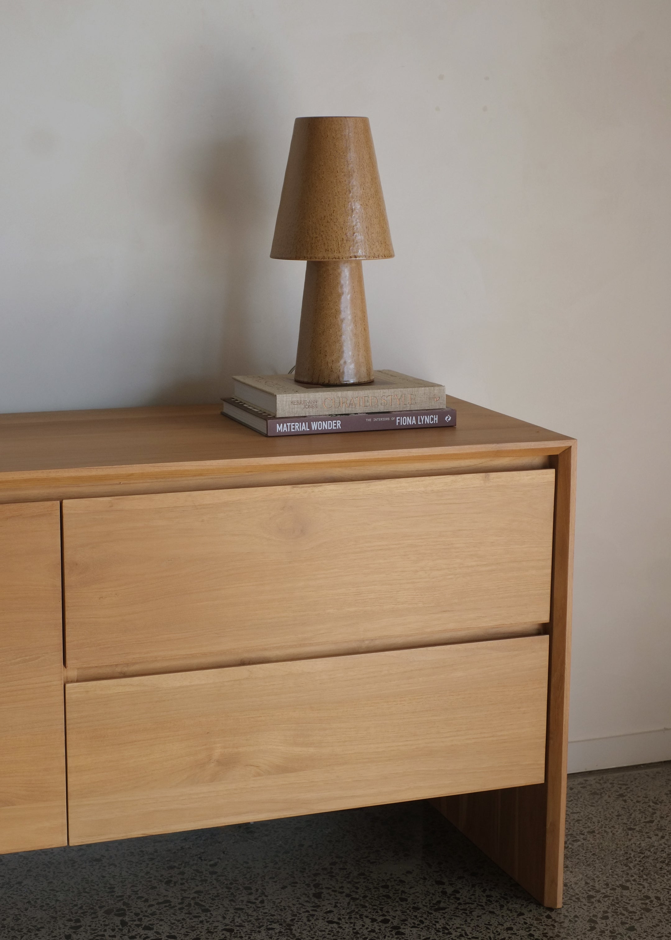 Nelli Table Lamp / Rust