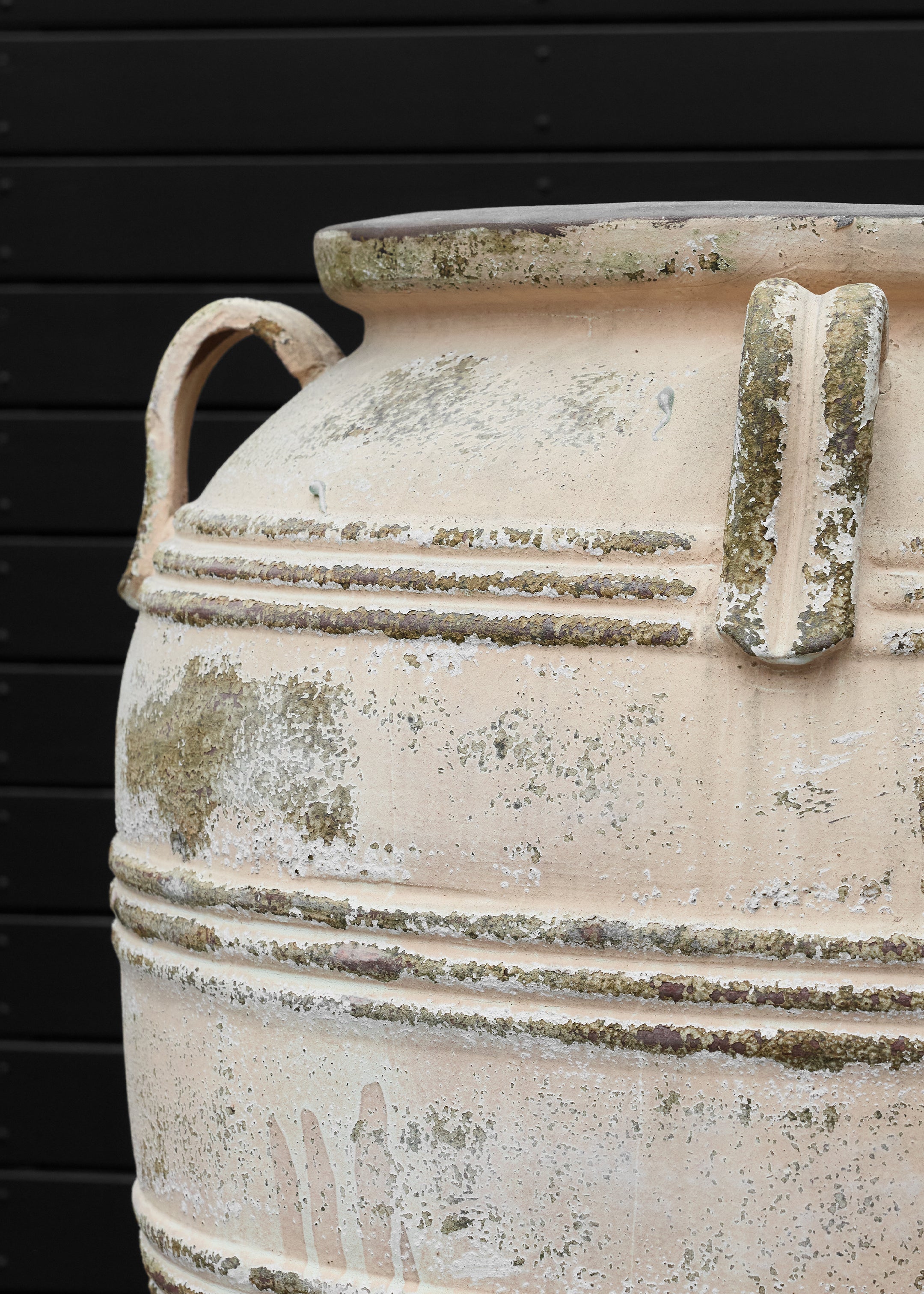 Pamu Antique Pot
