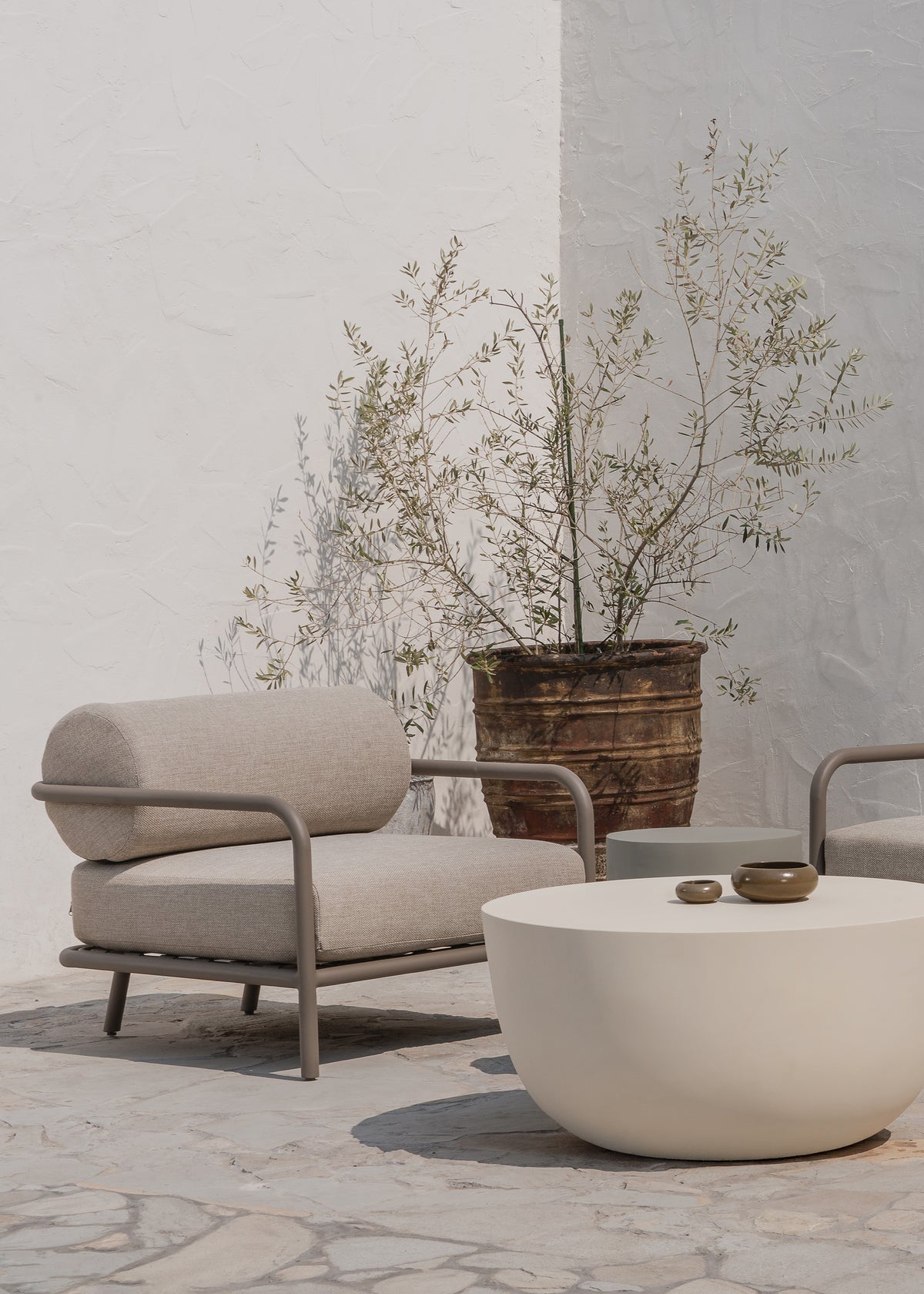 Porto Outdoor Armchair / Khaki