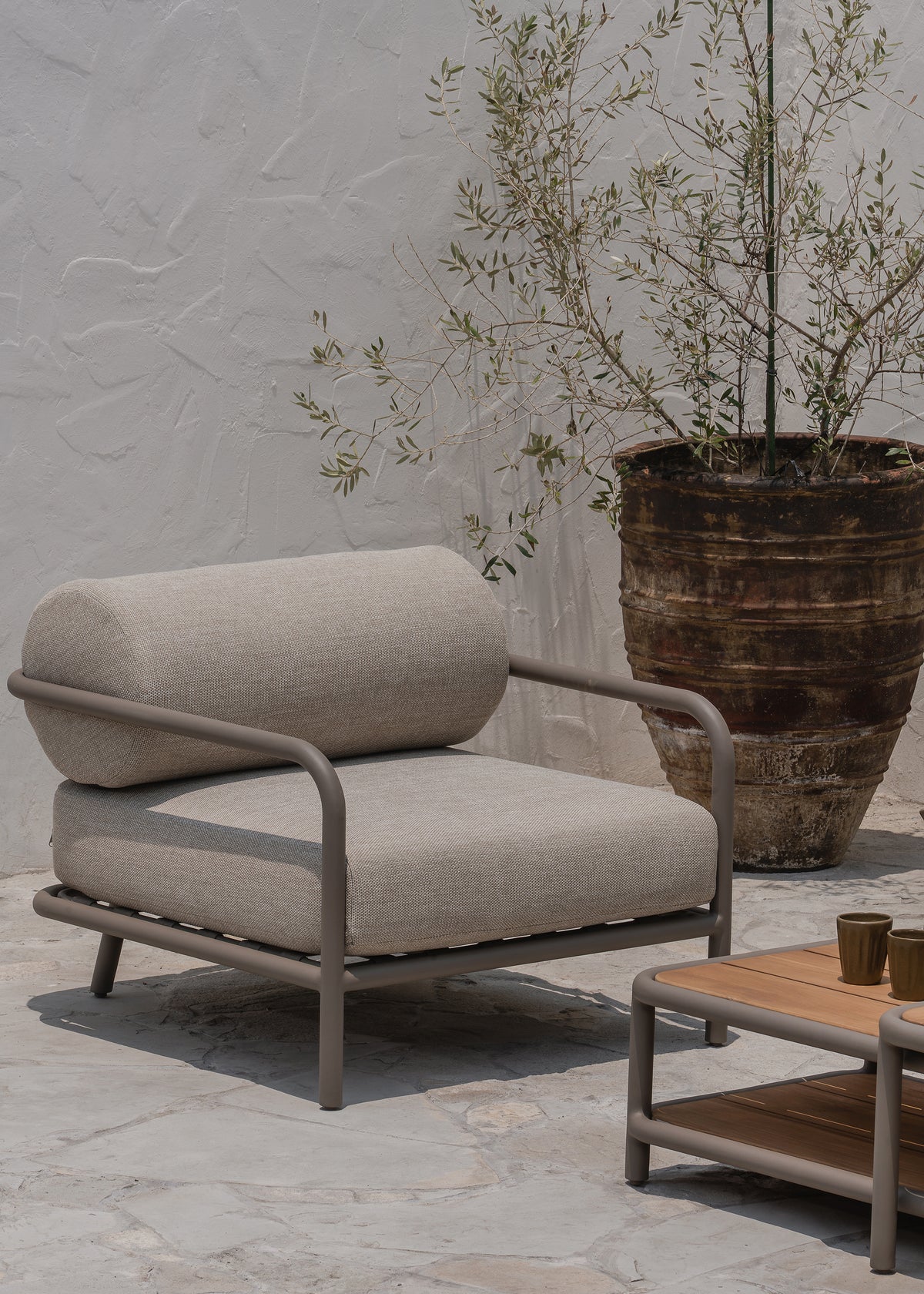Porto Outdoor Armchair / Khaki