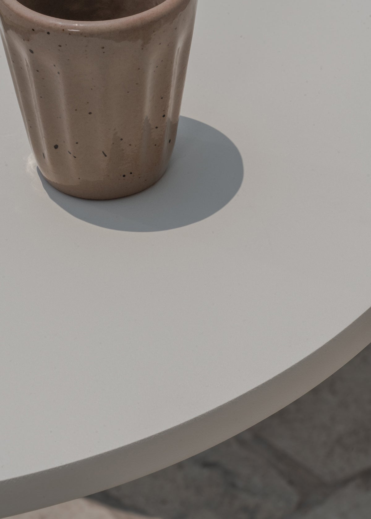 Porto Outdoor Table / Ecru