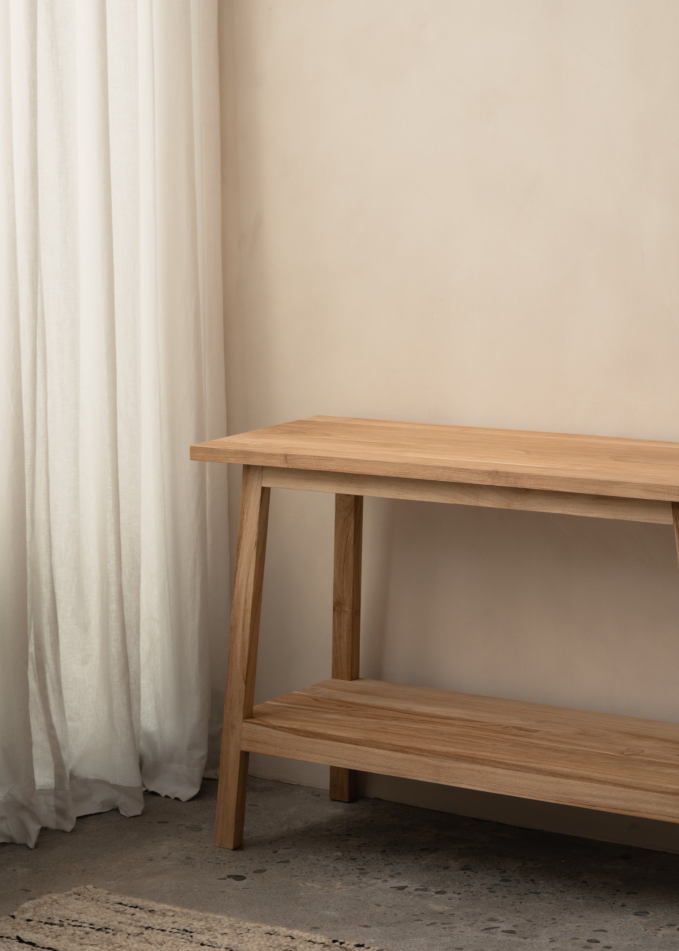 Sadie Console / Natural