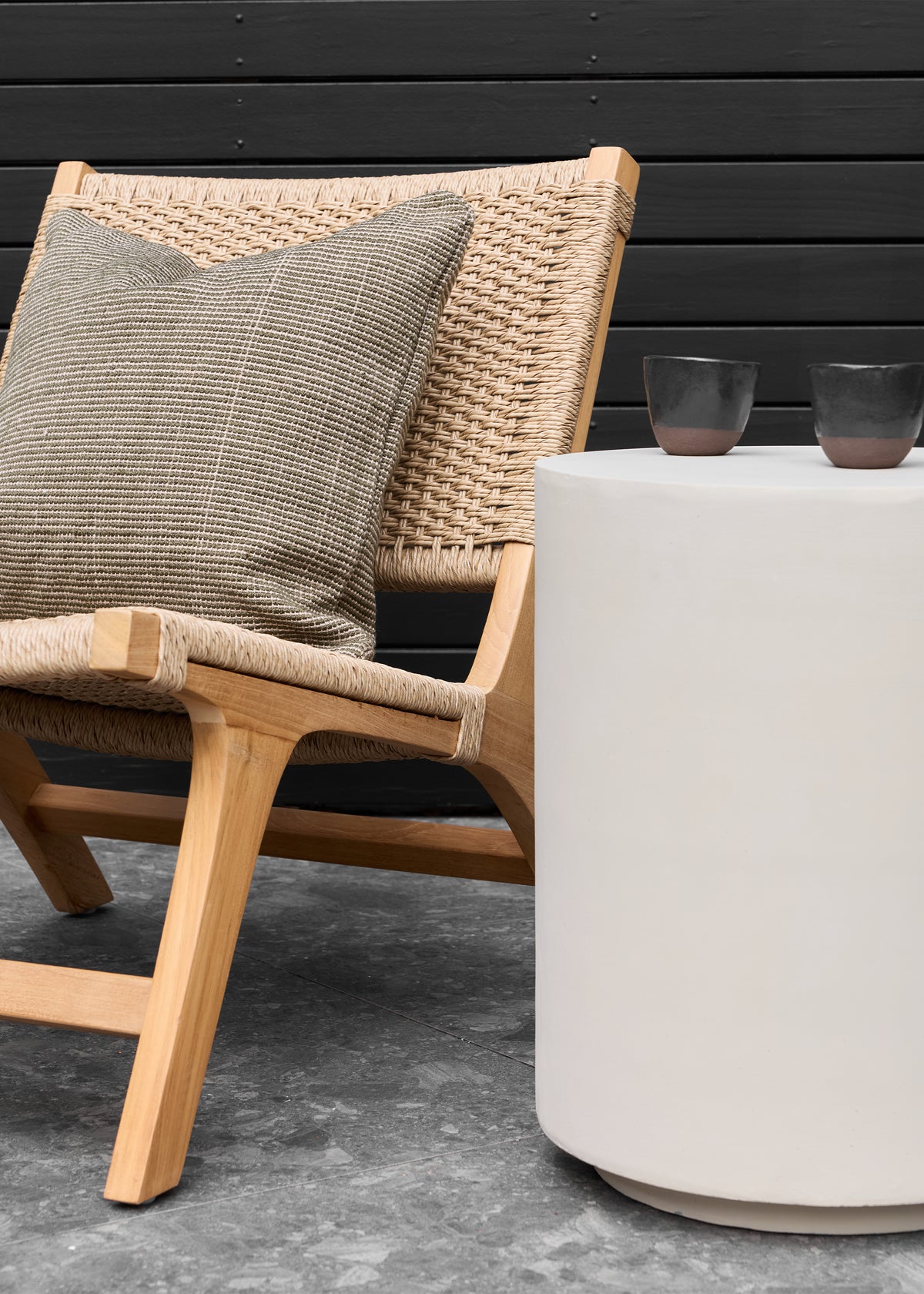 Soren Side Table / Light Beige