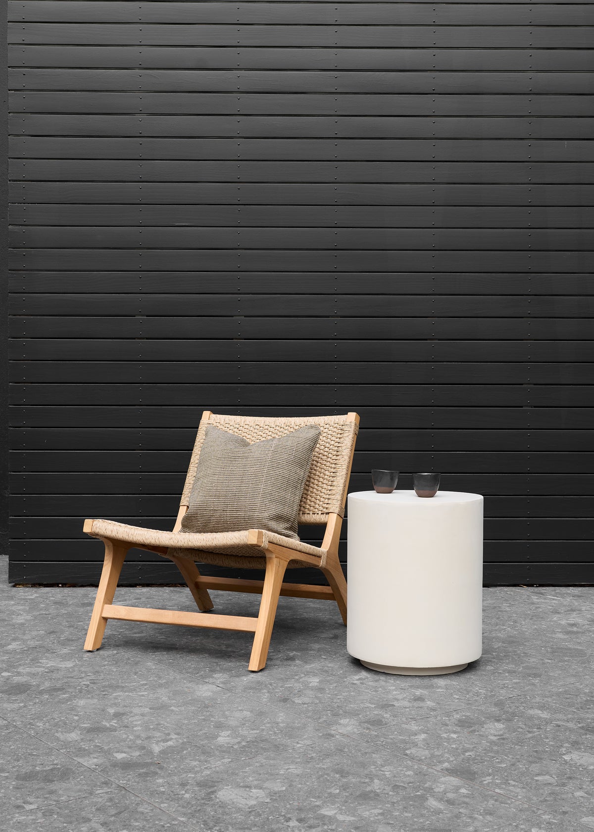 Soren Side Table / Light Beige