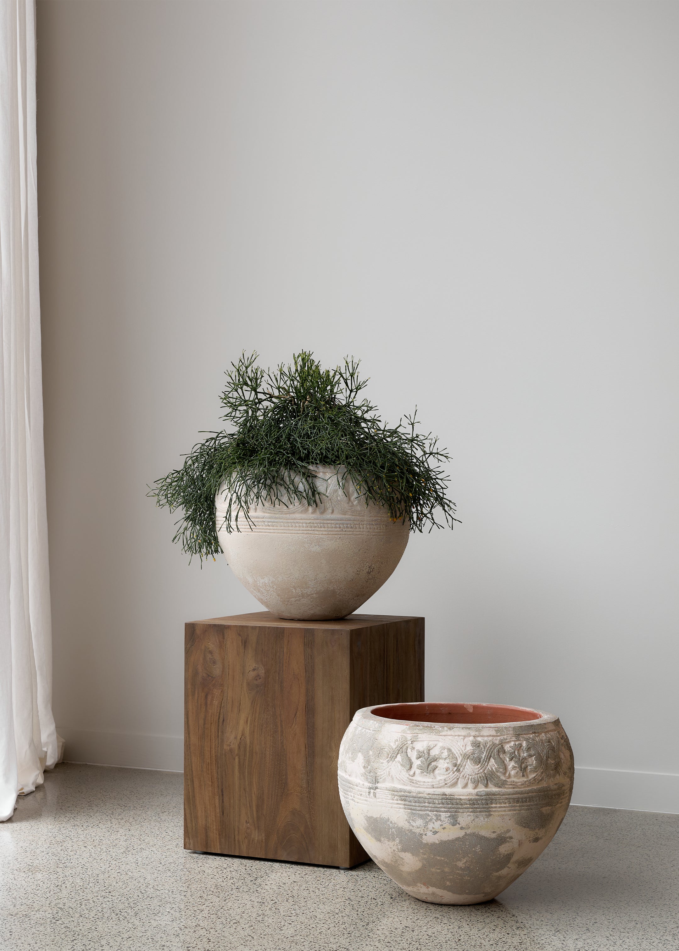 Sumela Antique Pot / Small