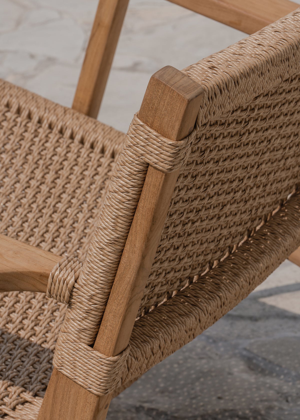 Sunday Lounger with Armrest / Natural
