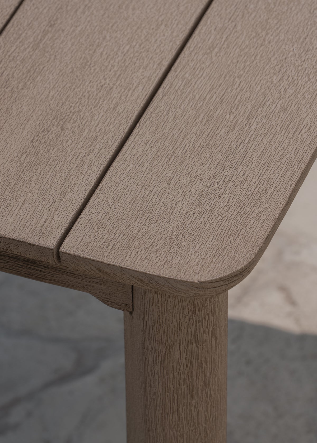 Suri Outdoor Side Table / Khaki