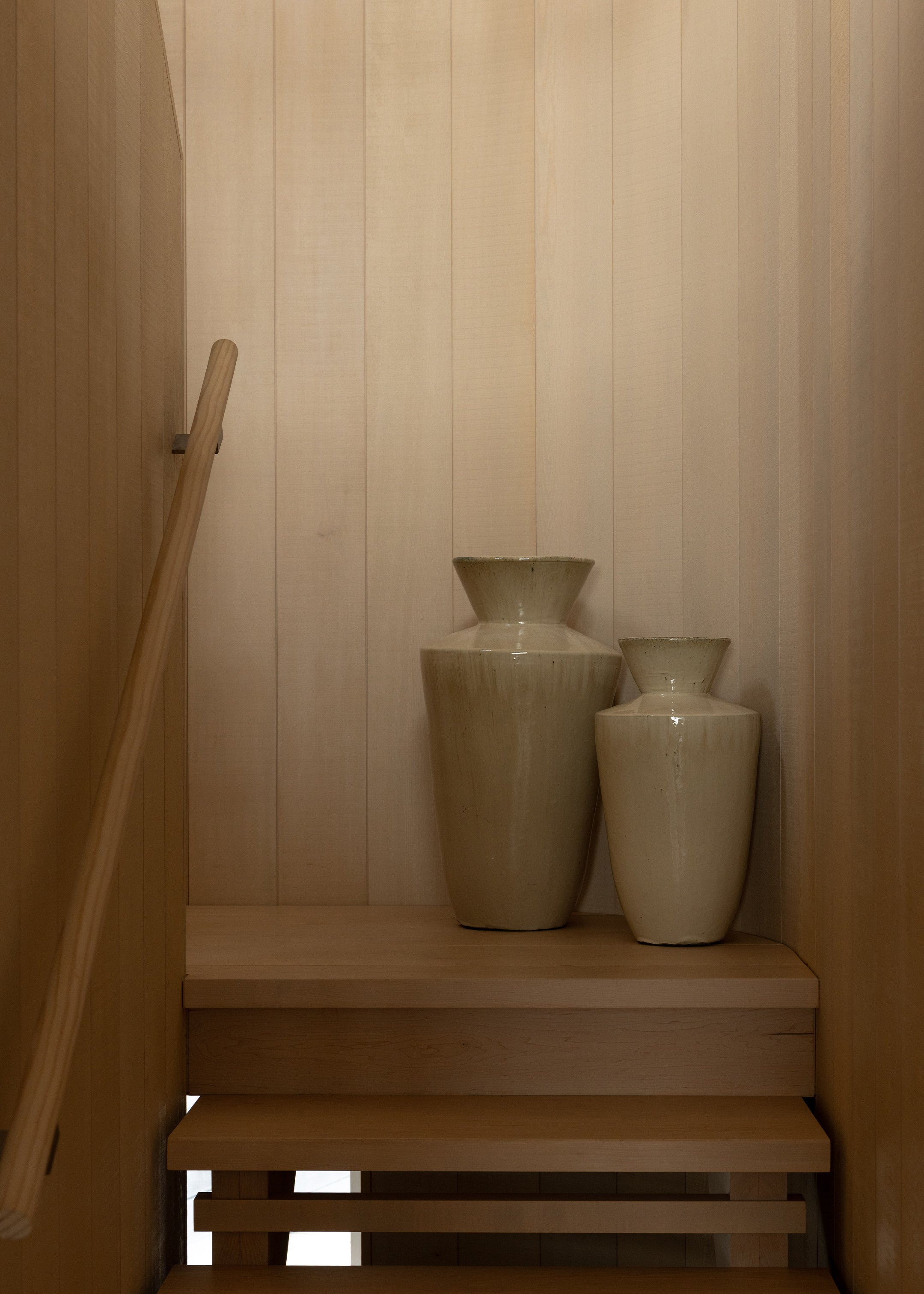 Tara Glazed Vase / Sand