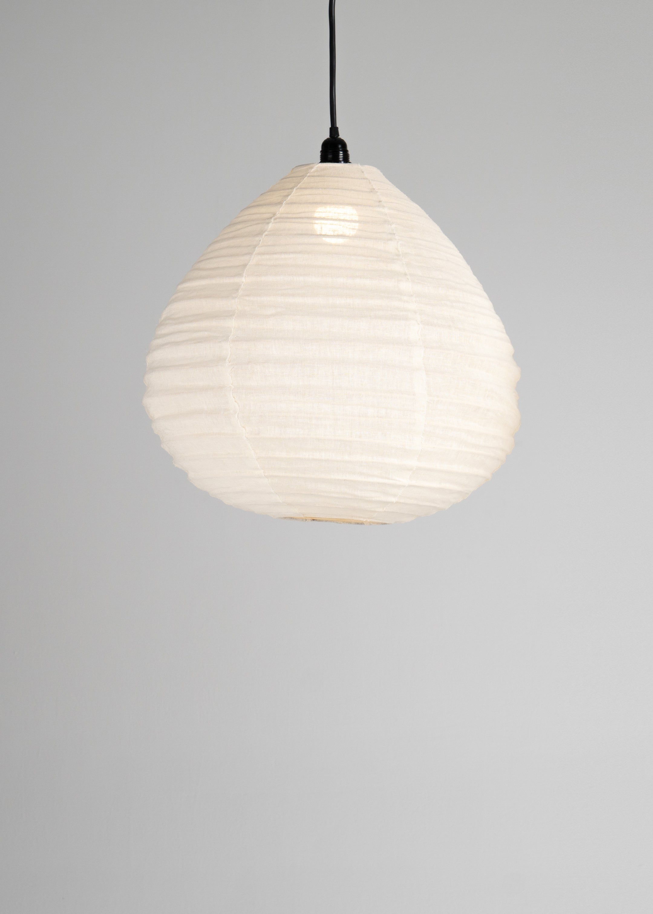 Malam Linen Lantern / Off  White