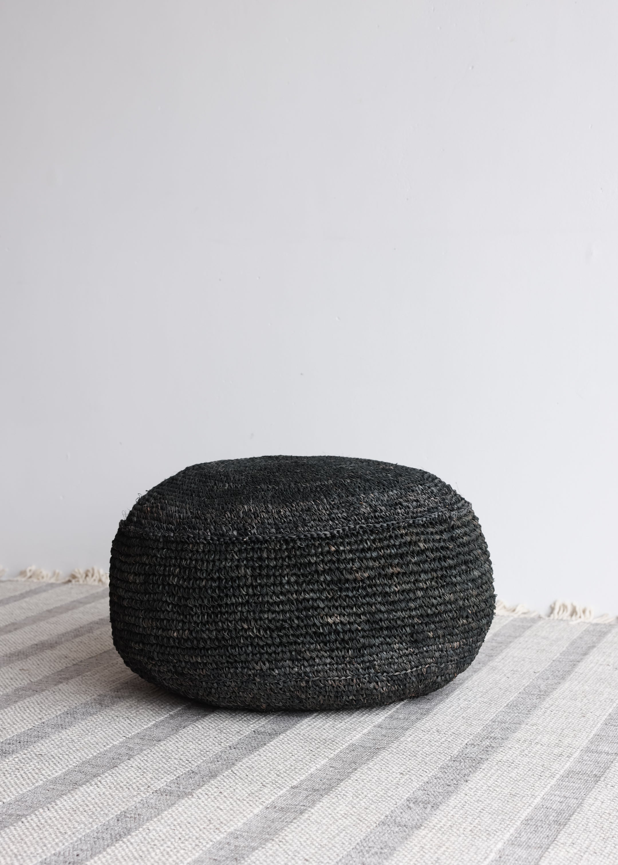 Sisal Pouf 60cm / Charcoal