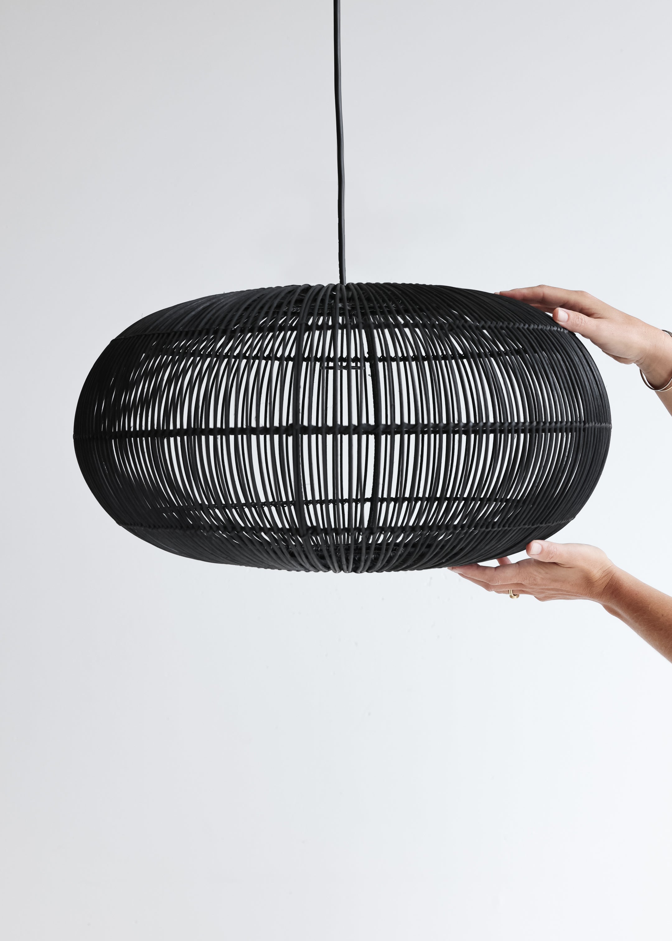 Ashley Pendant / Black