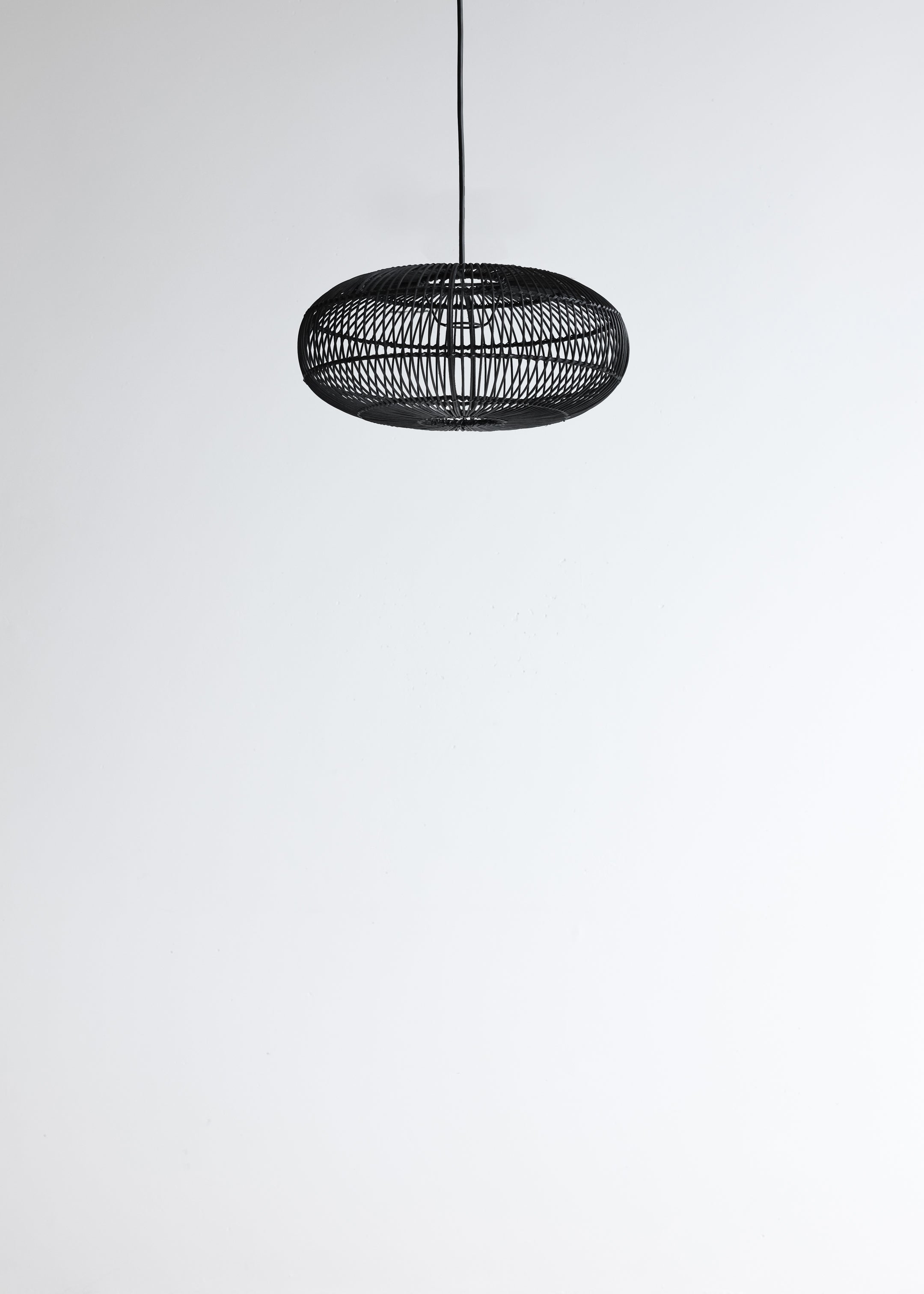 Ashley Pendant / Black