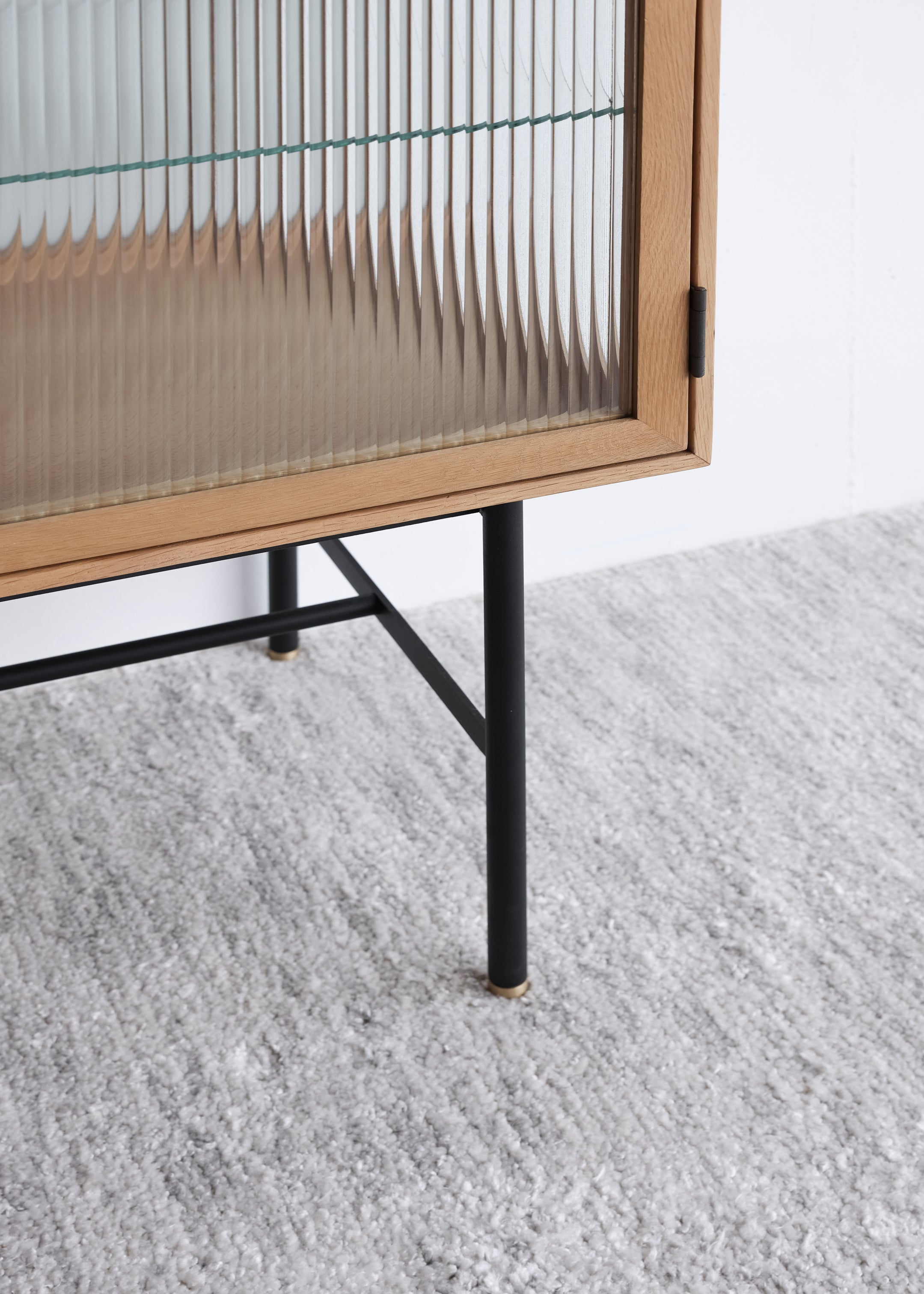 Jacob Fluted Glass Sideboard / Oak