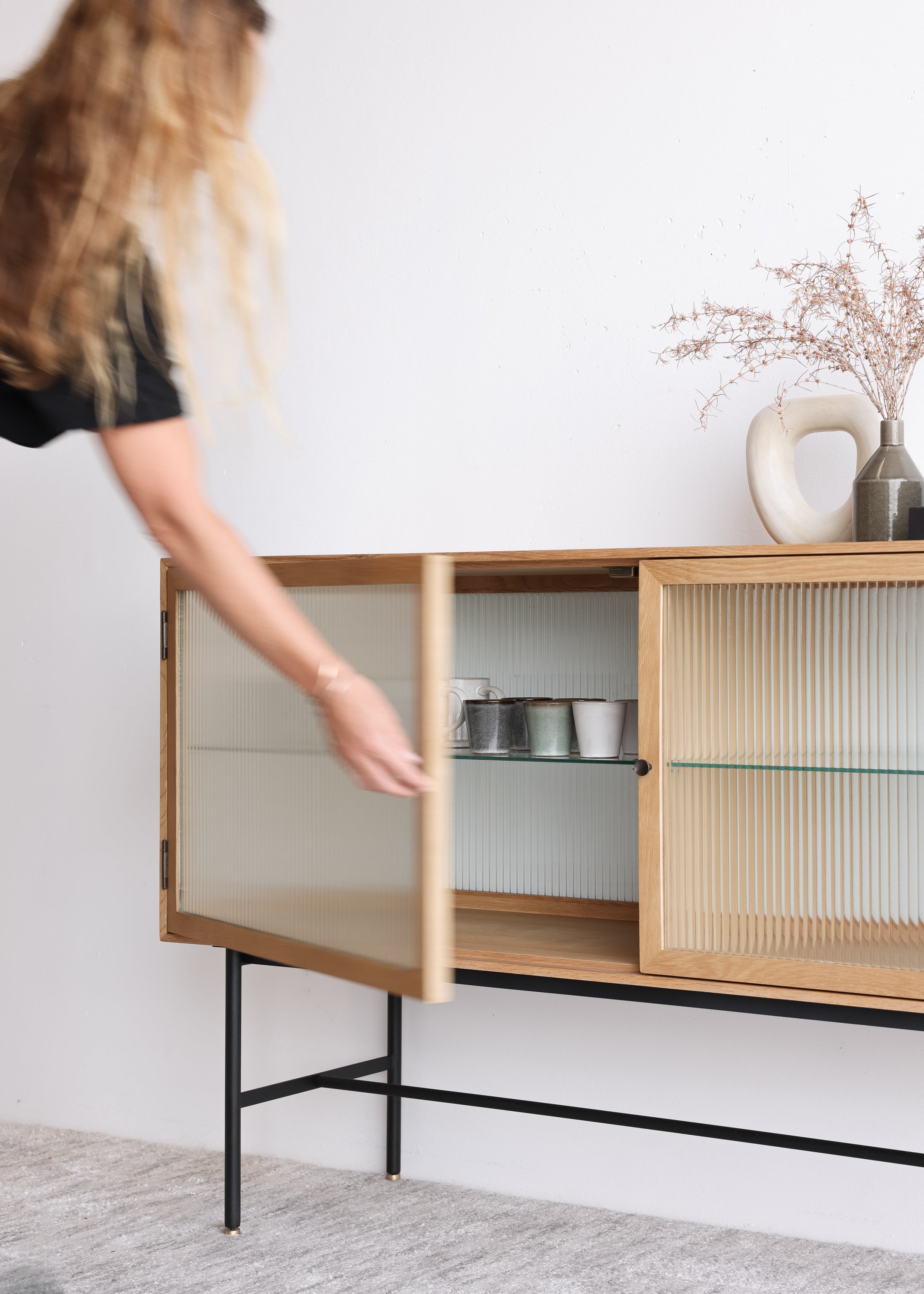 Jacob Fluted Glass Sideboard / Oak