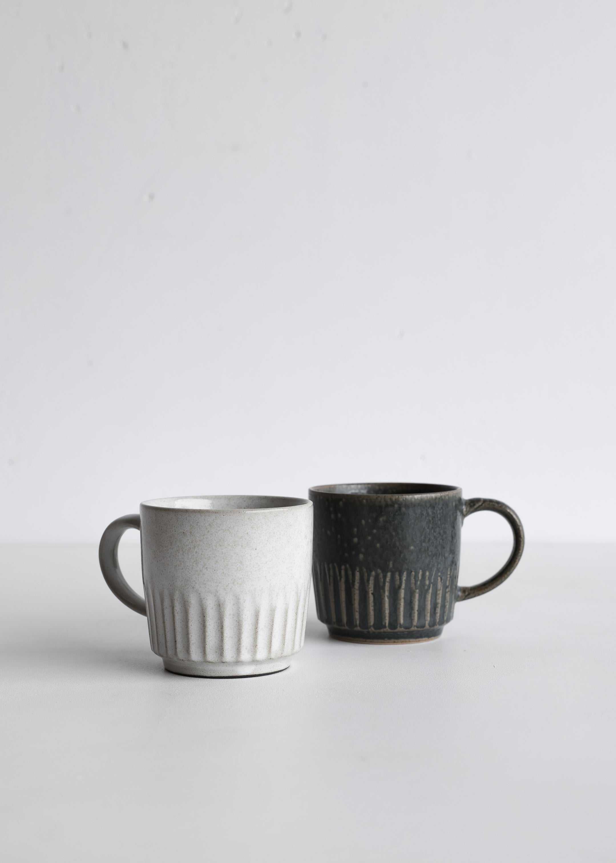 Stoneware Mug Ridges / Dark Green