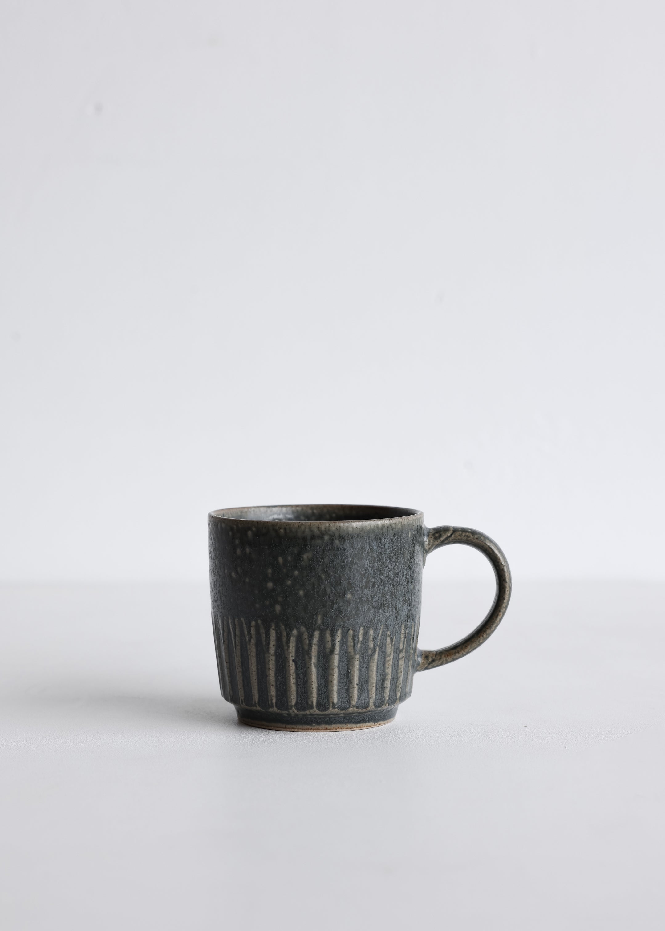 Stoneware Mug Ridges / Dark Green