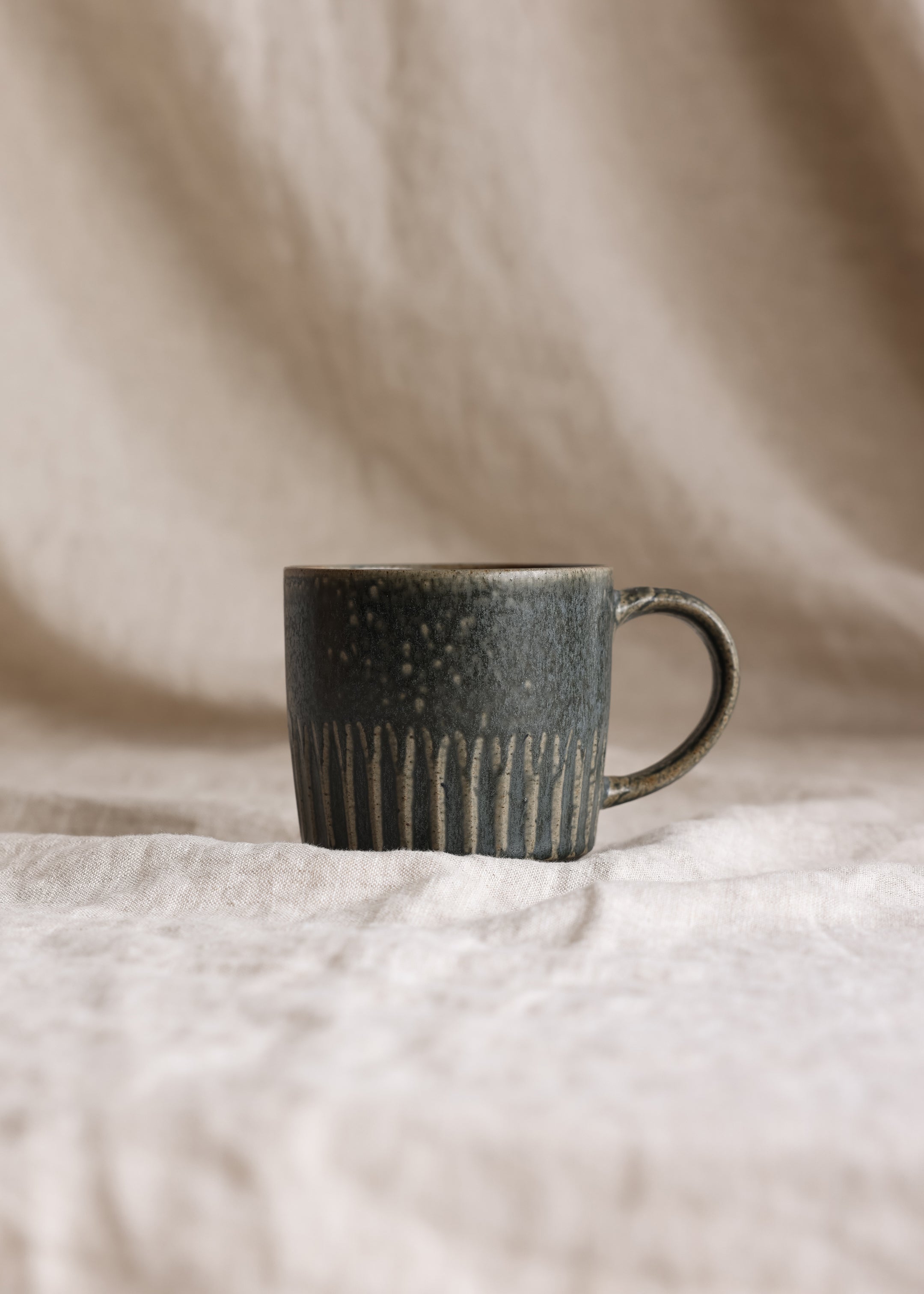 Stoneware Mug Ridges / Dark Green