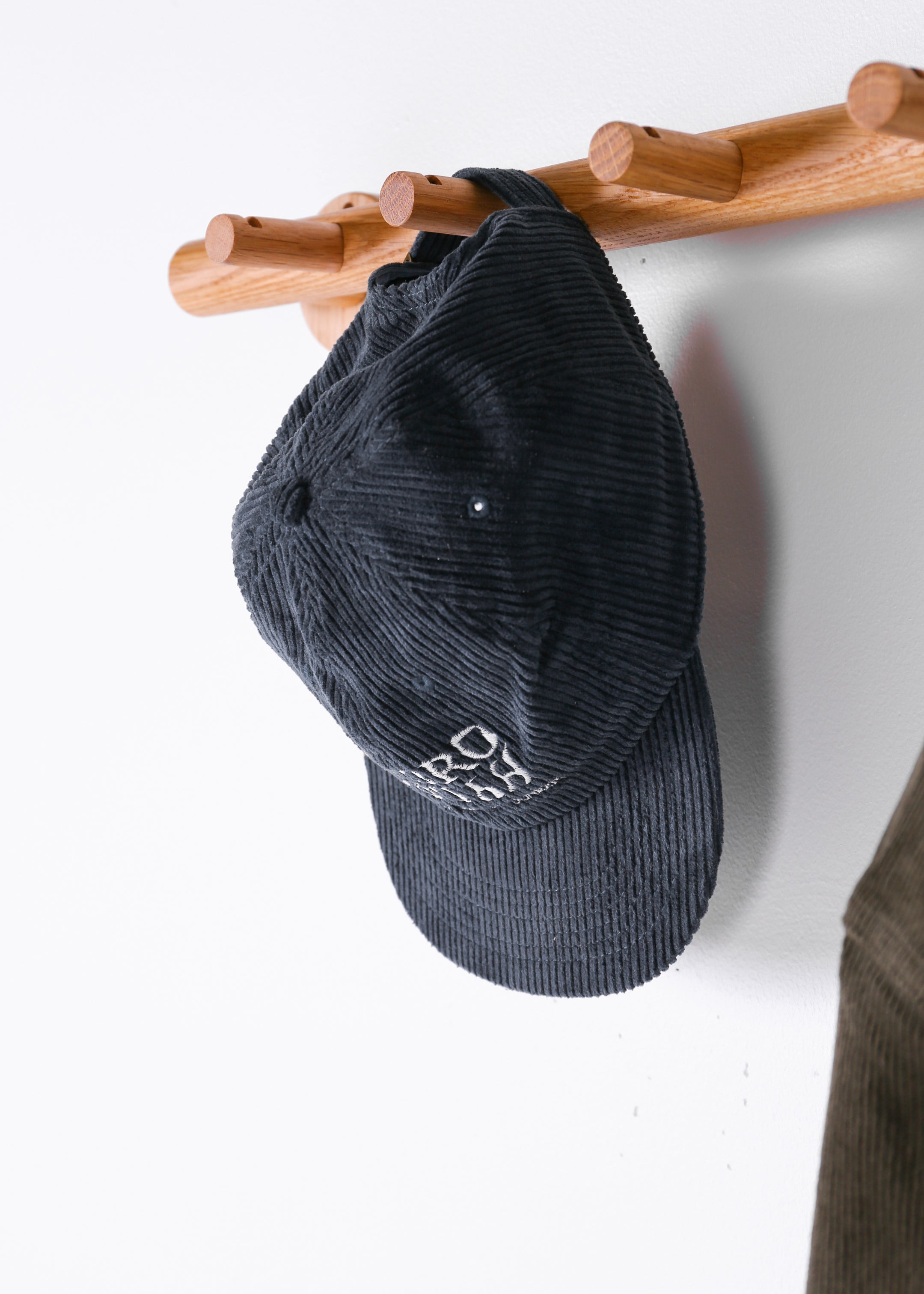 Hubsch Folk Rack