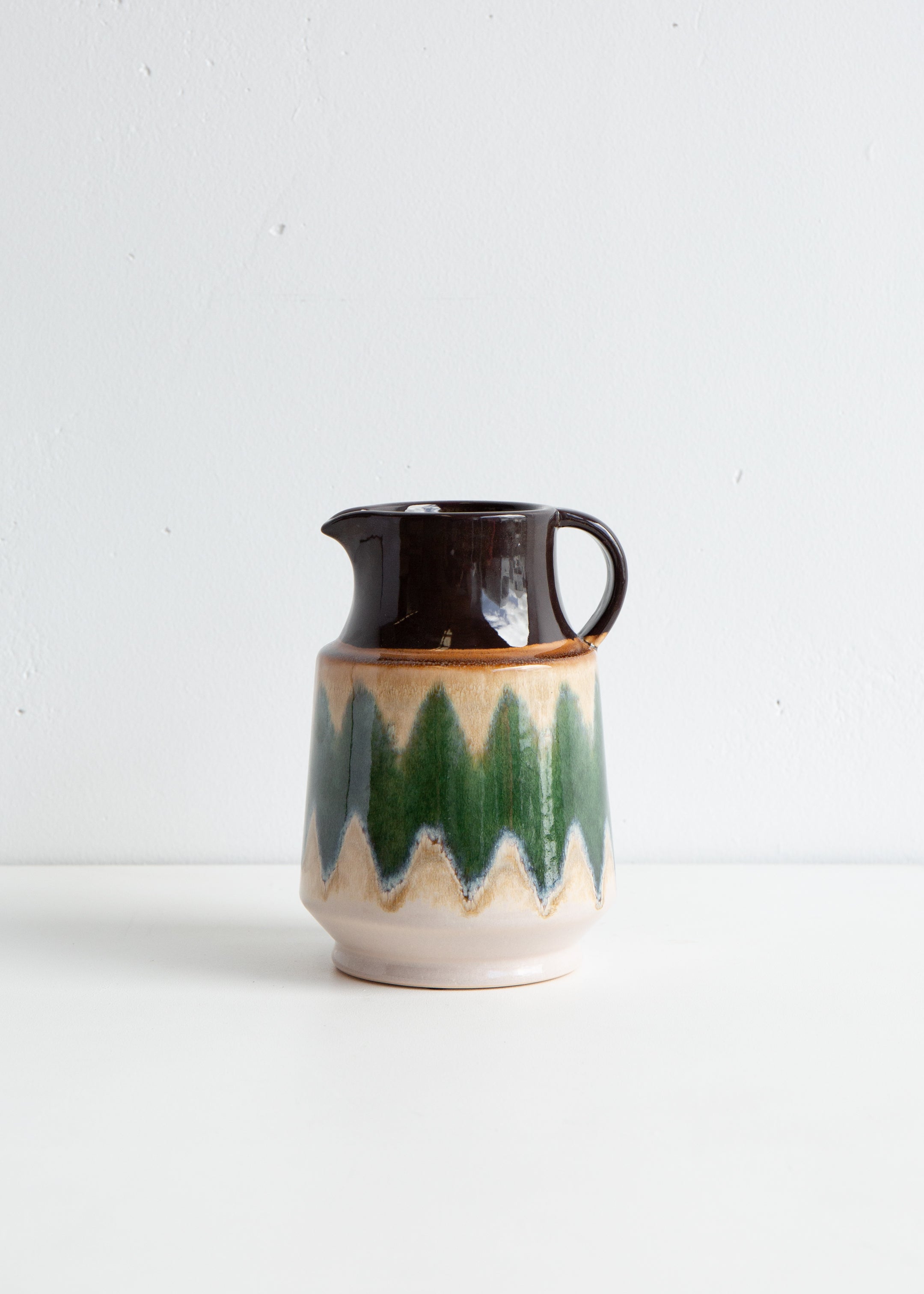Stoneware Jug / Green Brown Crème