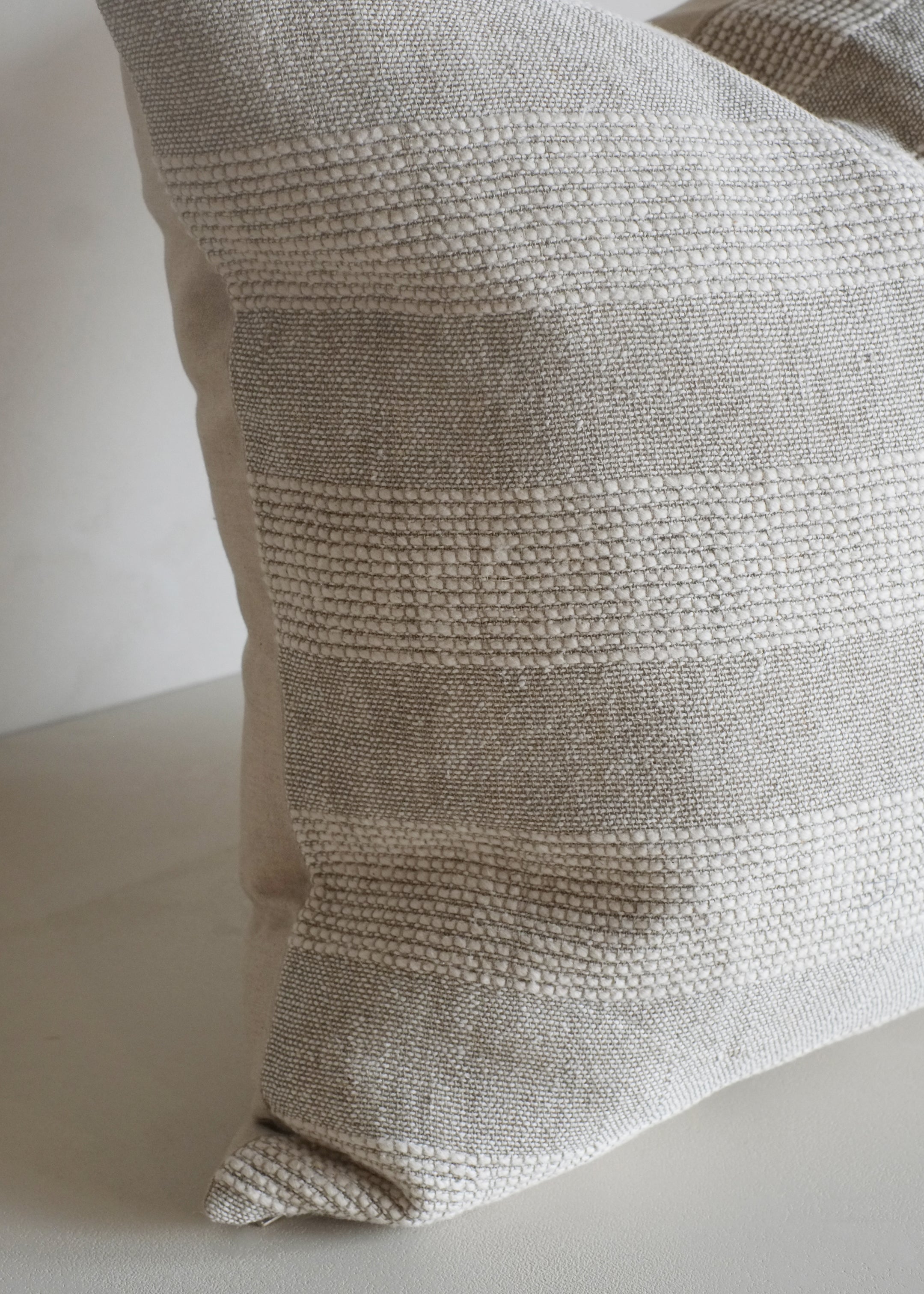 Beaumont Cushion Cover / Natural