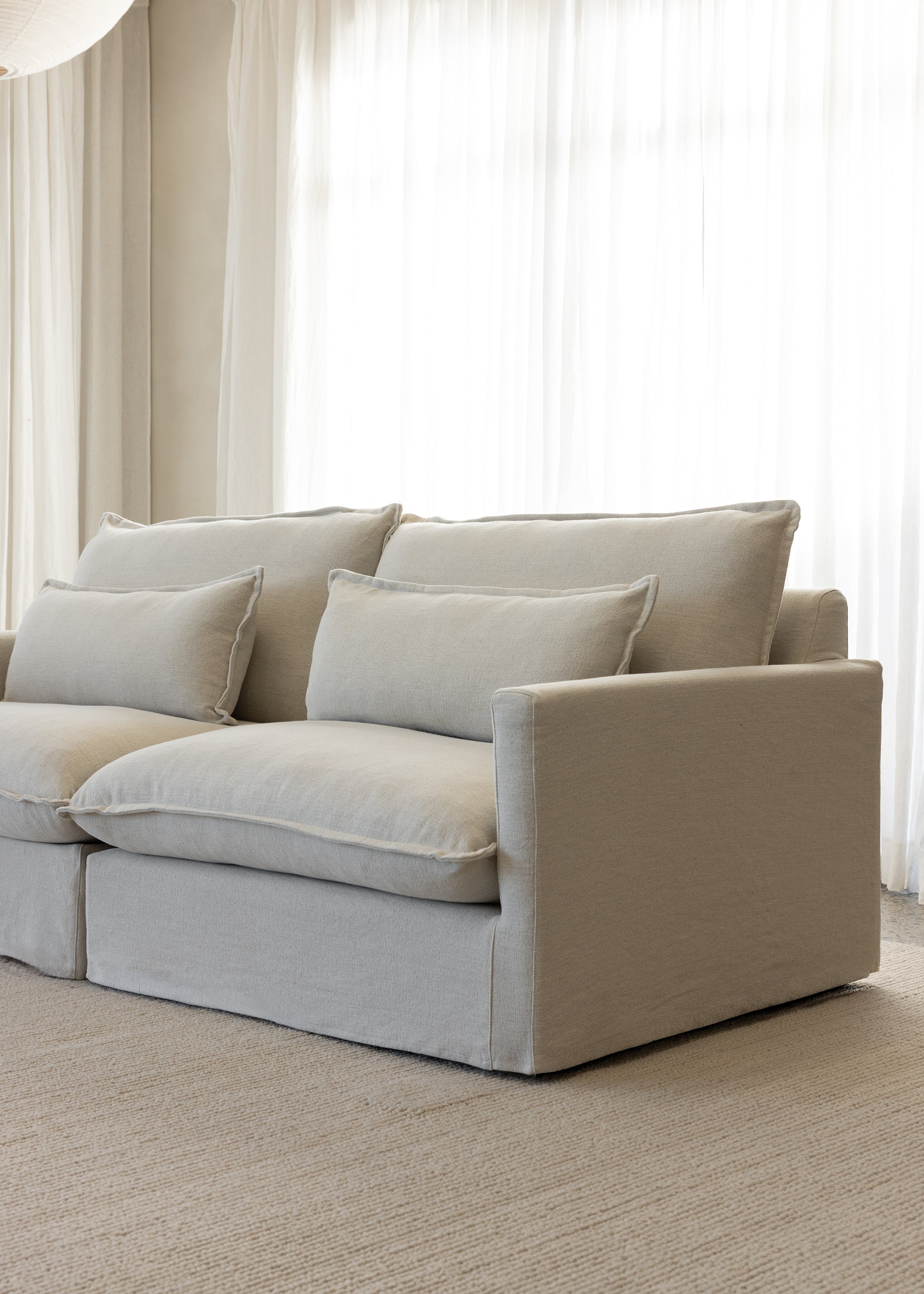 Benny Sectional Sofa / 2-Piece