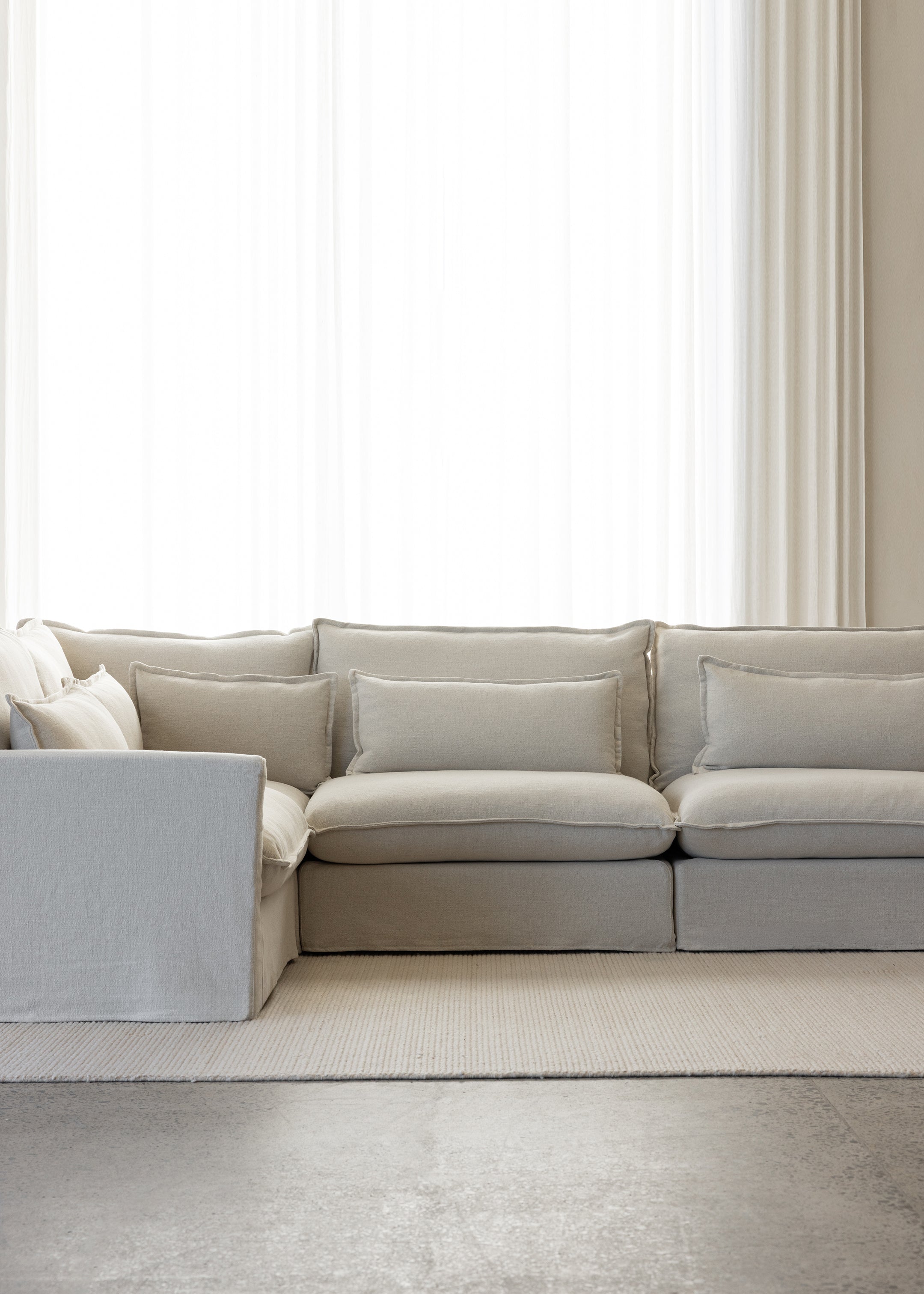 Benny Sectional Sofa / 4-Piece LAF
