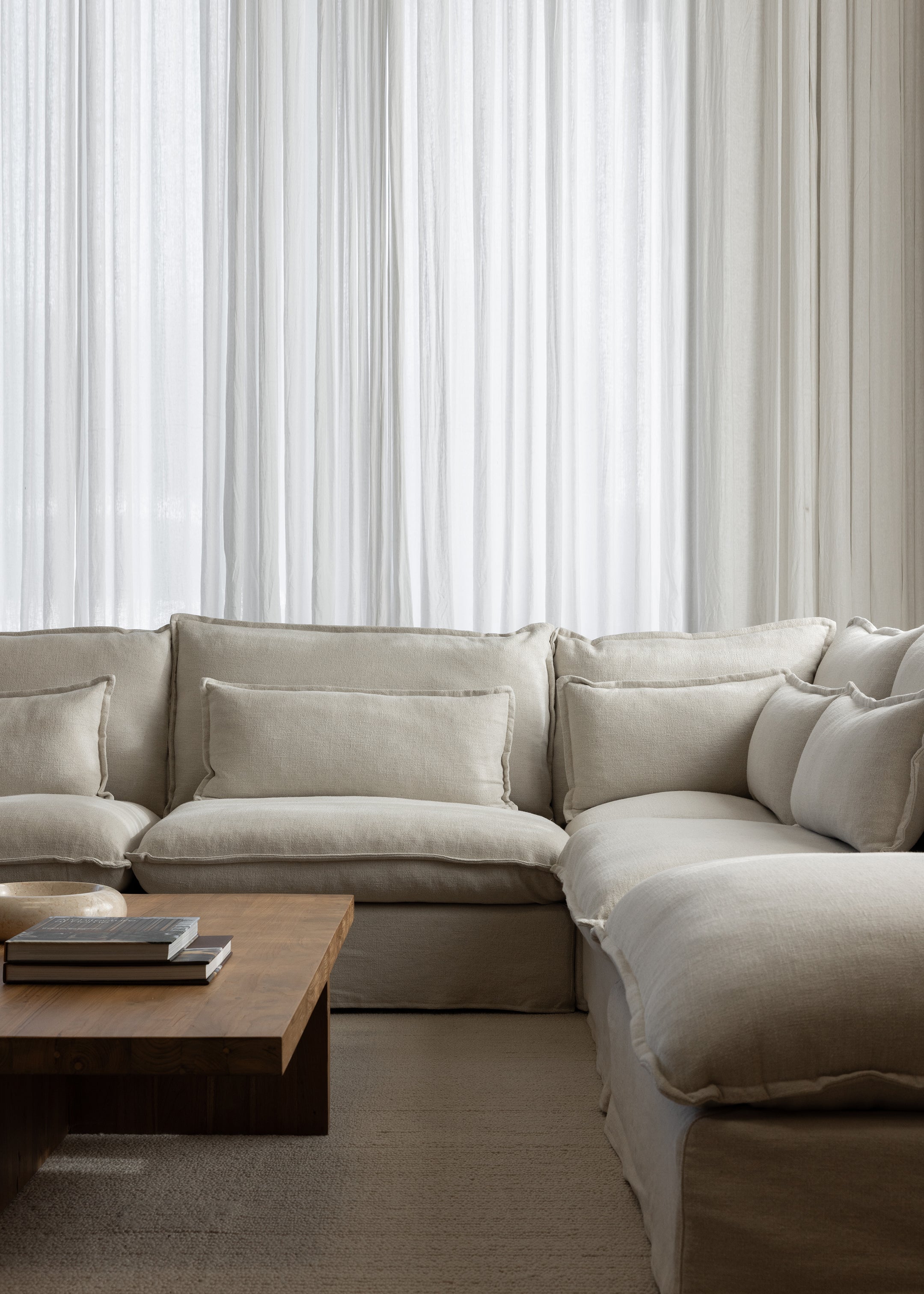 Benny Sectional Sofa / 5-Piece Ottoman