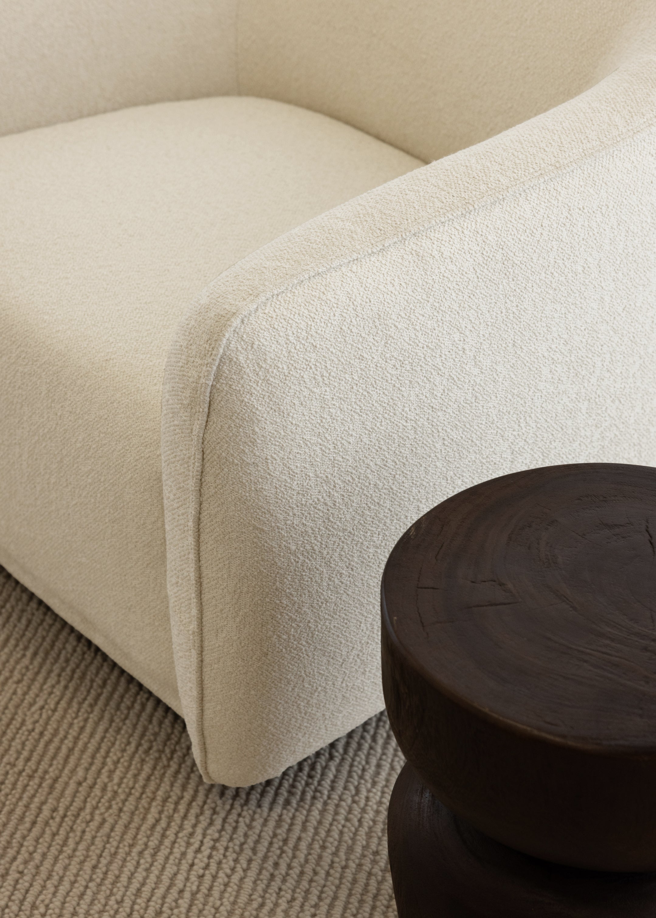 Blake Swivel Armchair / Ivory