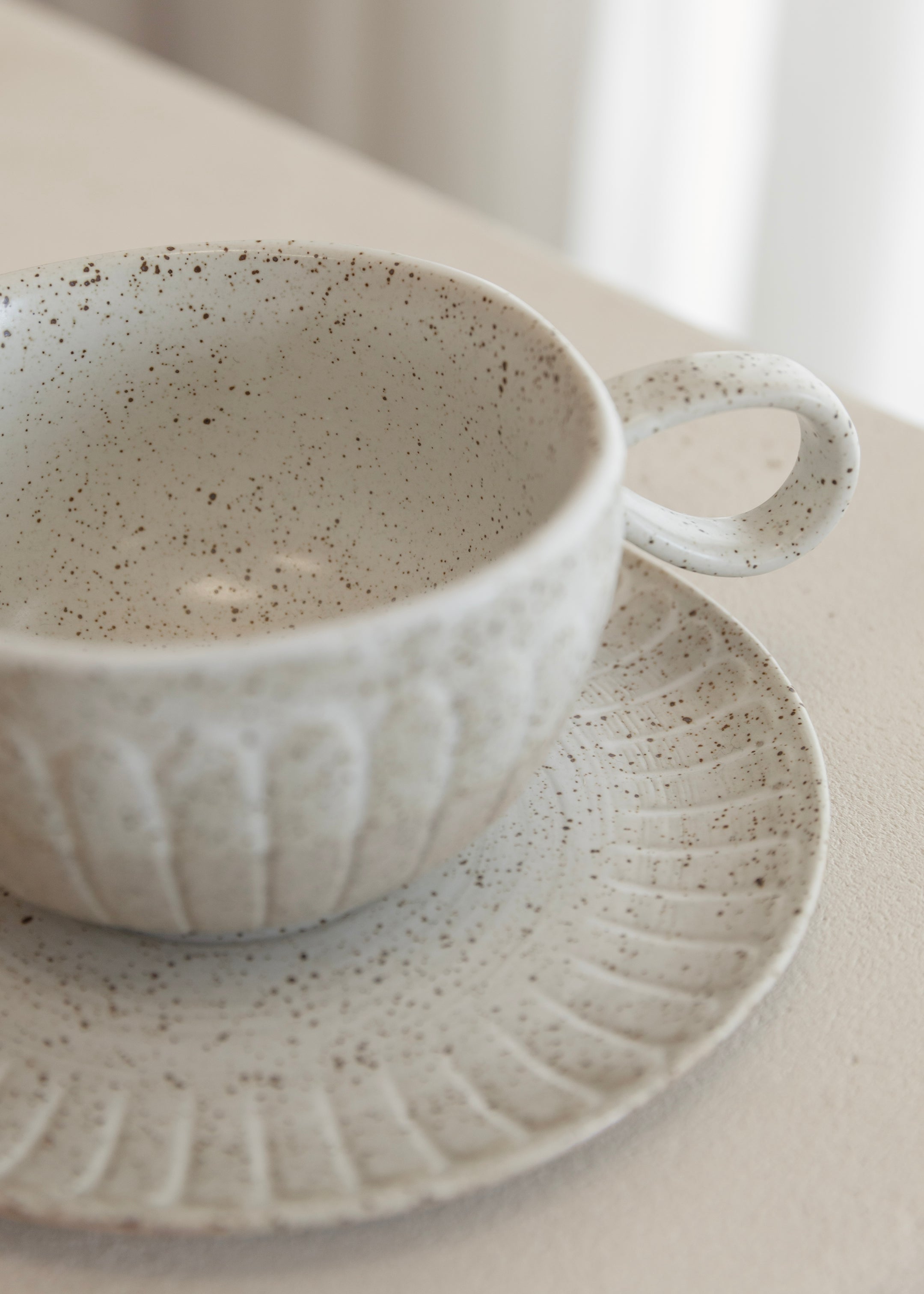 Ceylon Cup & Saucer / White