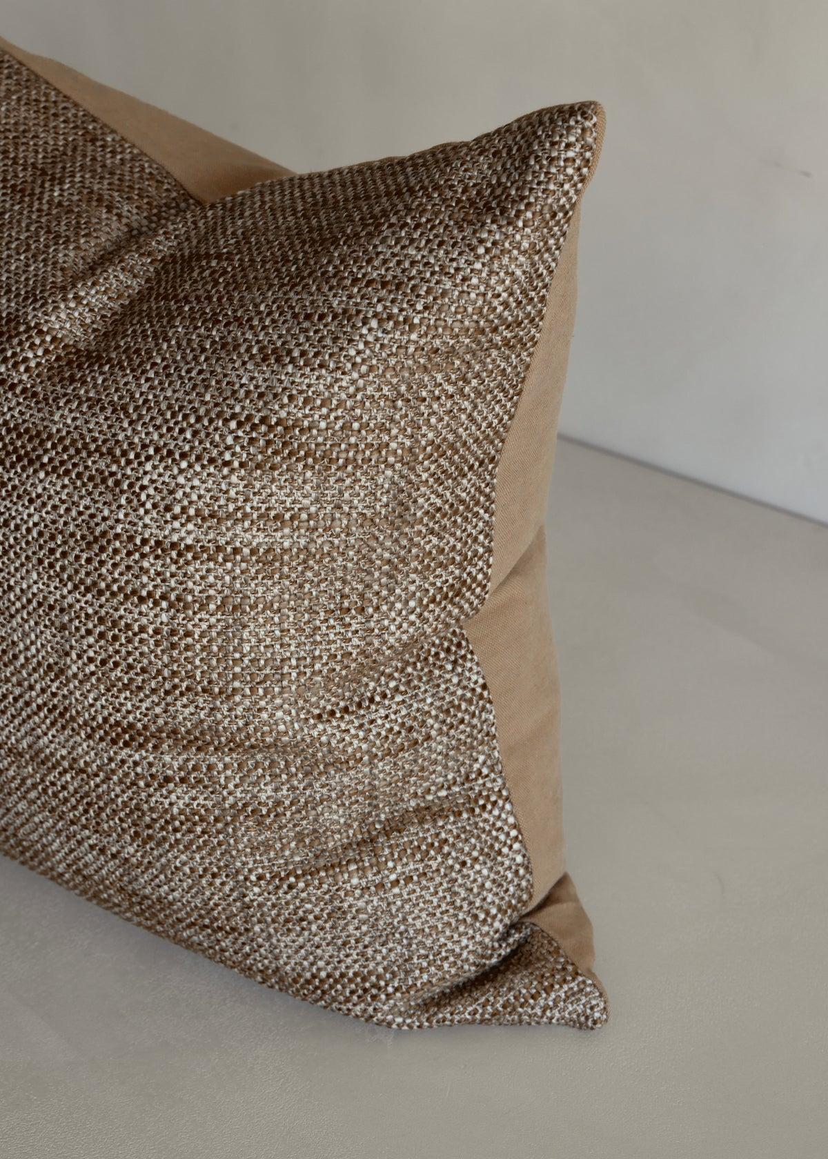 Castel Cushion Cover / Toffee