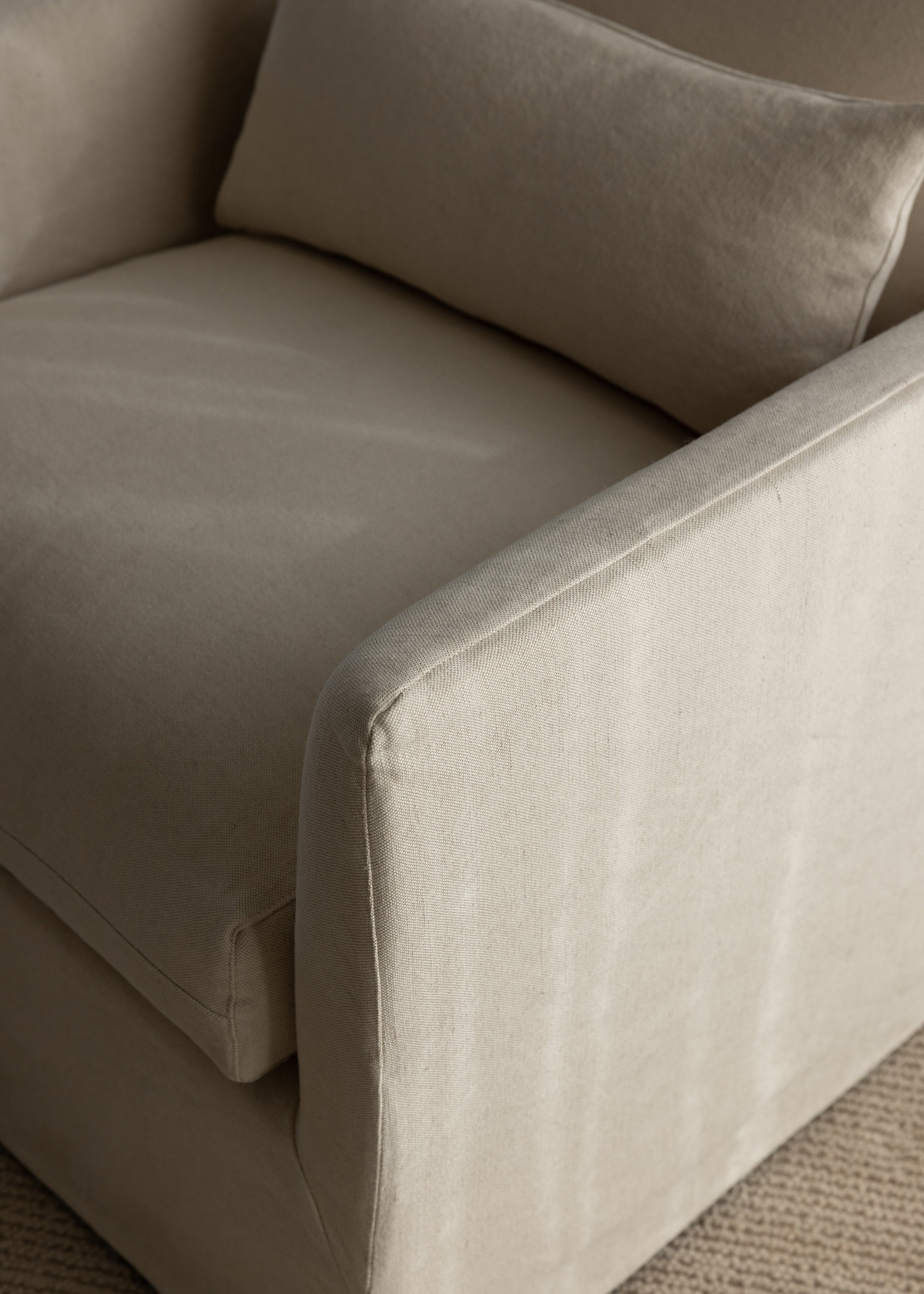 Celine Armchair / Natural