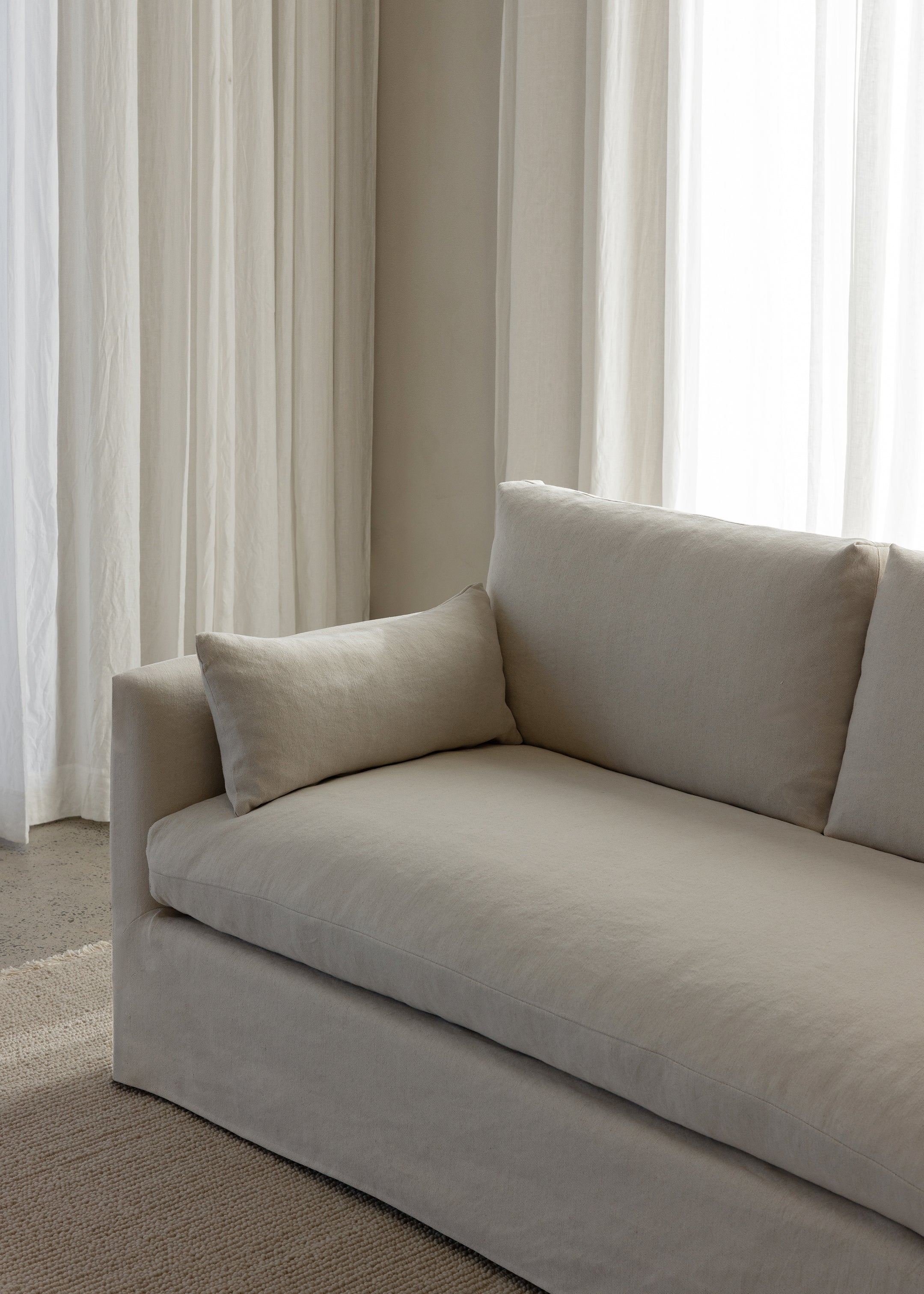 Celine Sofa / 2 Seater