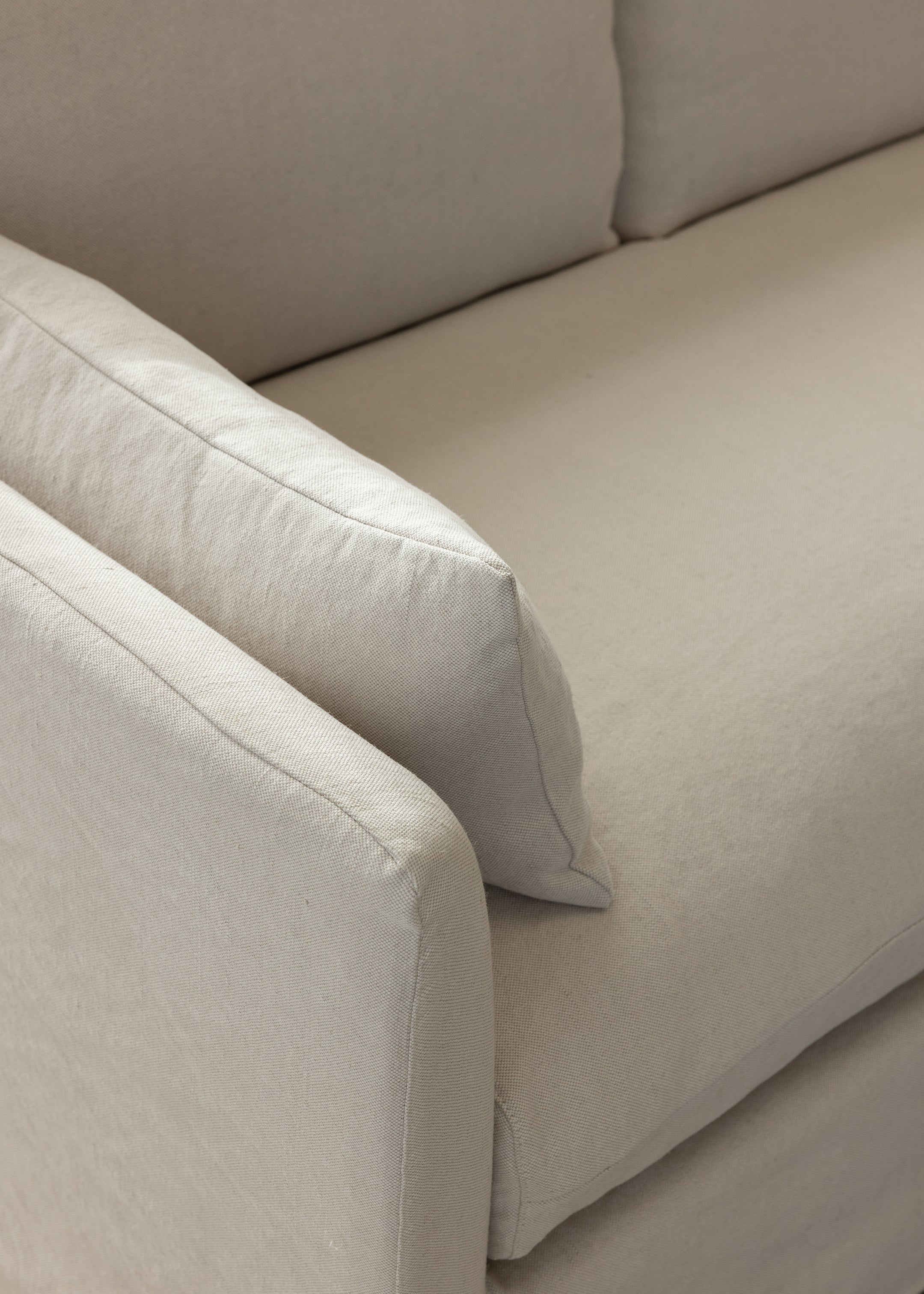 Celine Sofa / 2 Seater
