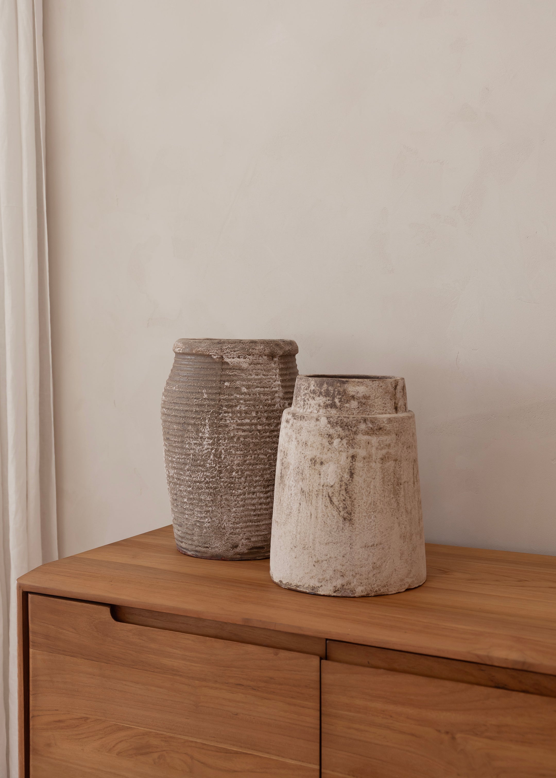 Earthenware Tapered Vessel / Aged Natural