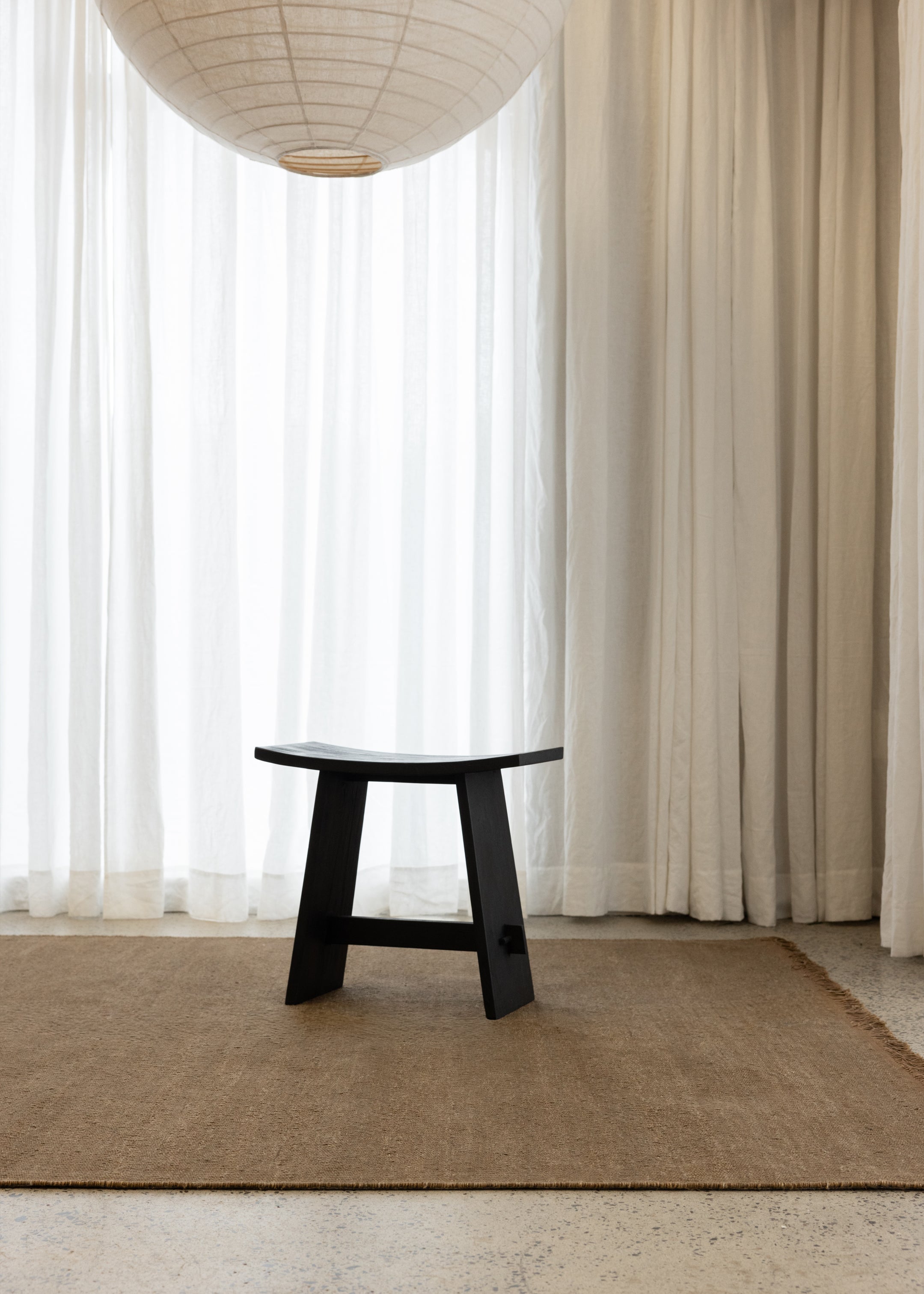 Yuki Low Bench / Black