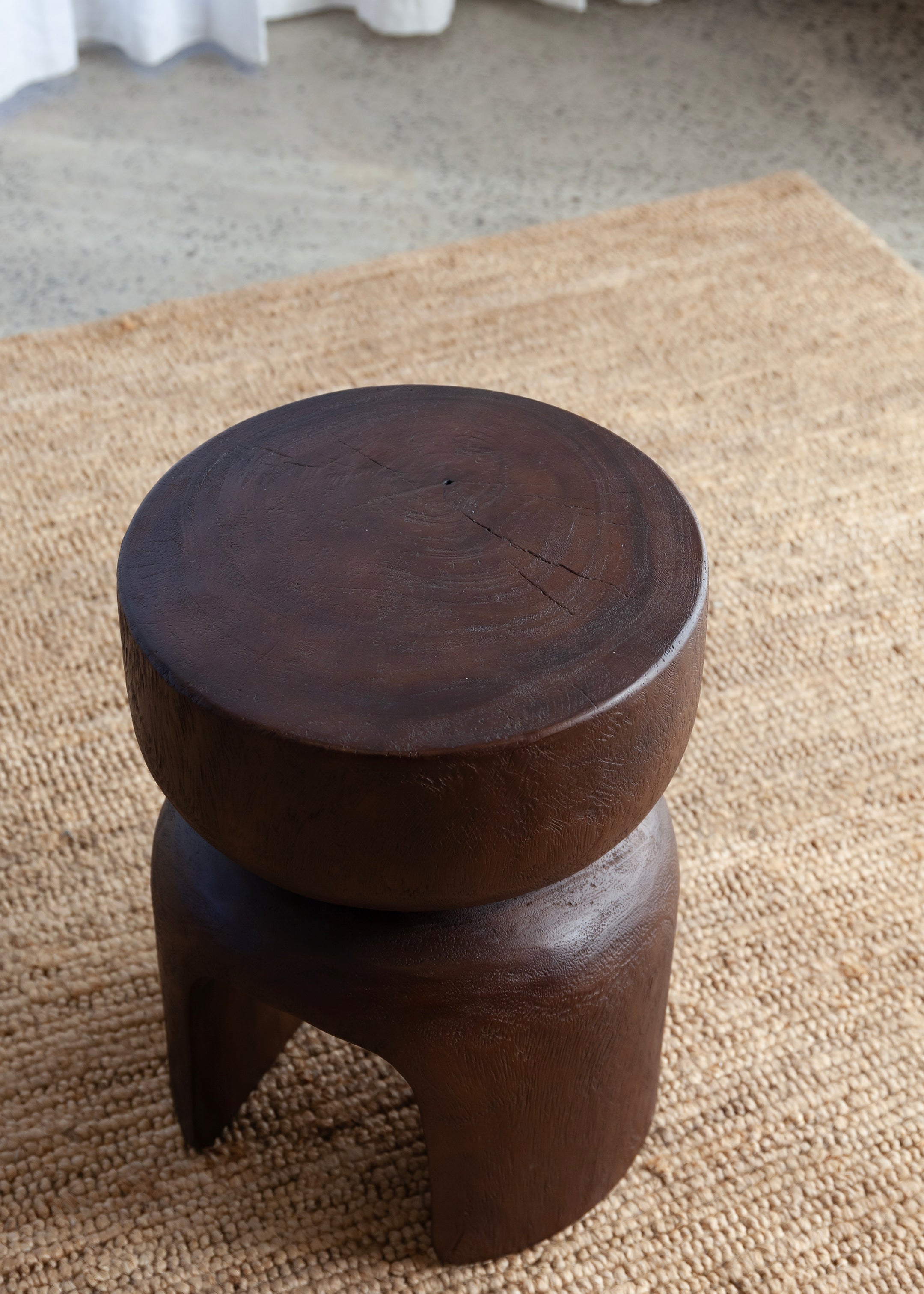 Felix Stump / Walnut
